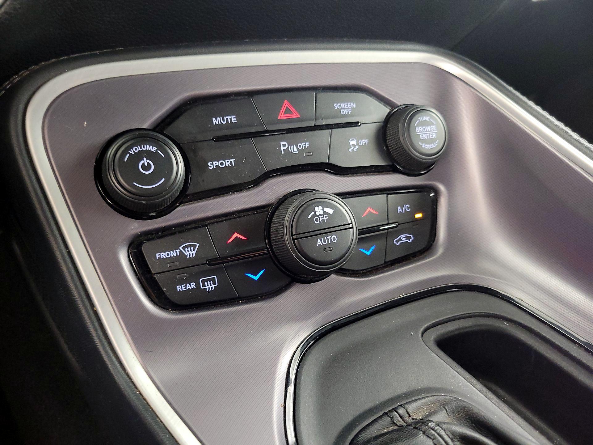 Thumbnail: 2021 Dodge Challenger - 16