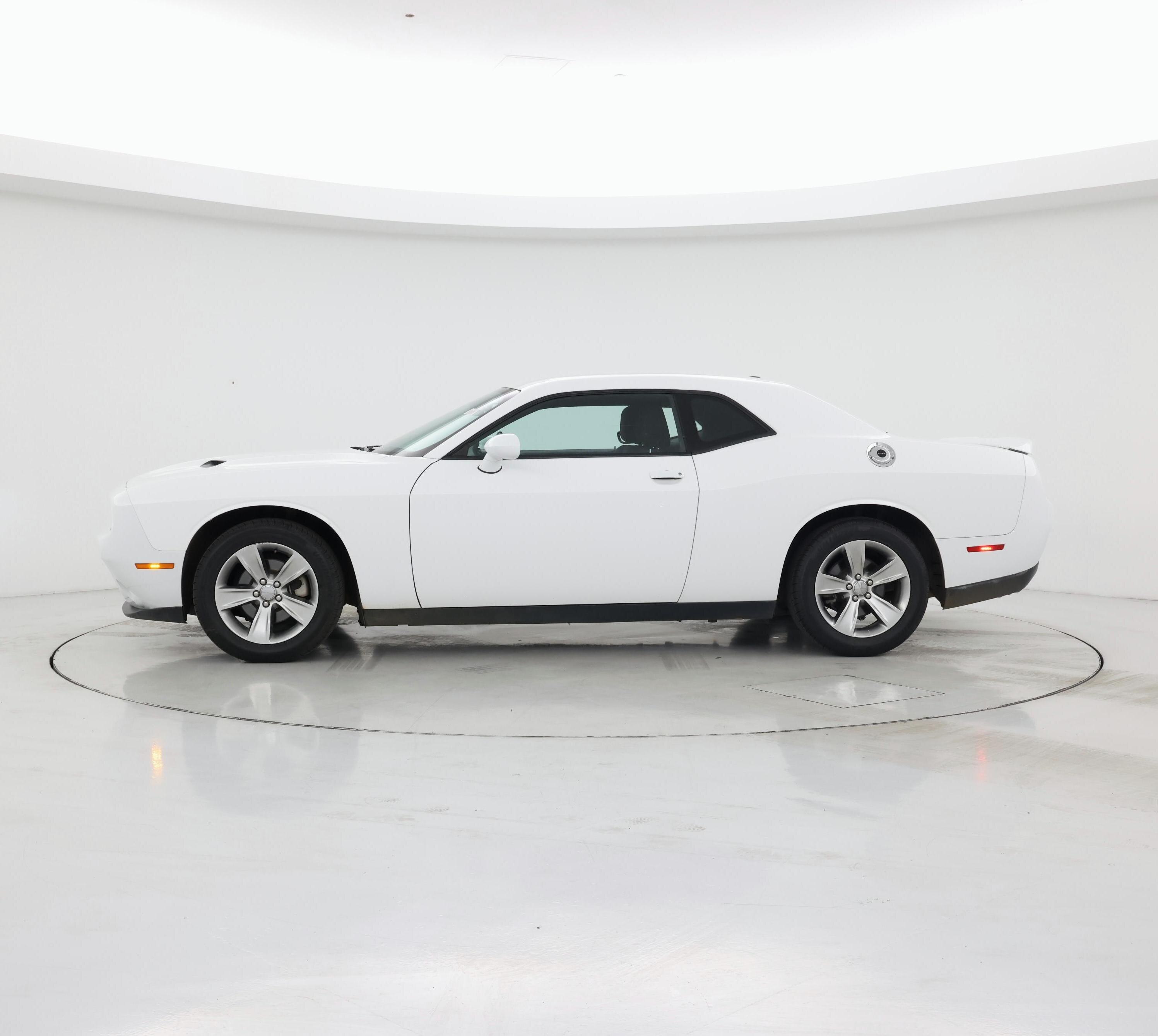 Thumbnail: 2021 Dodge Challenger - 3