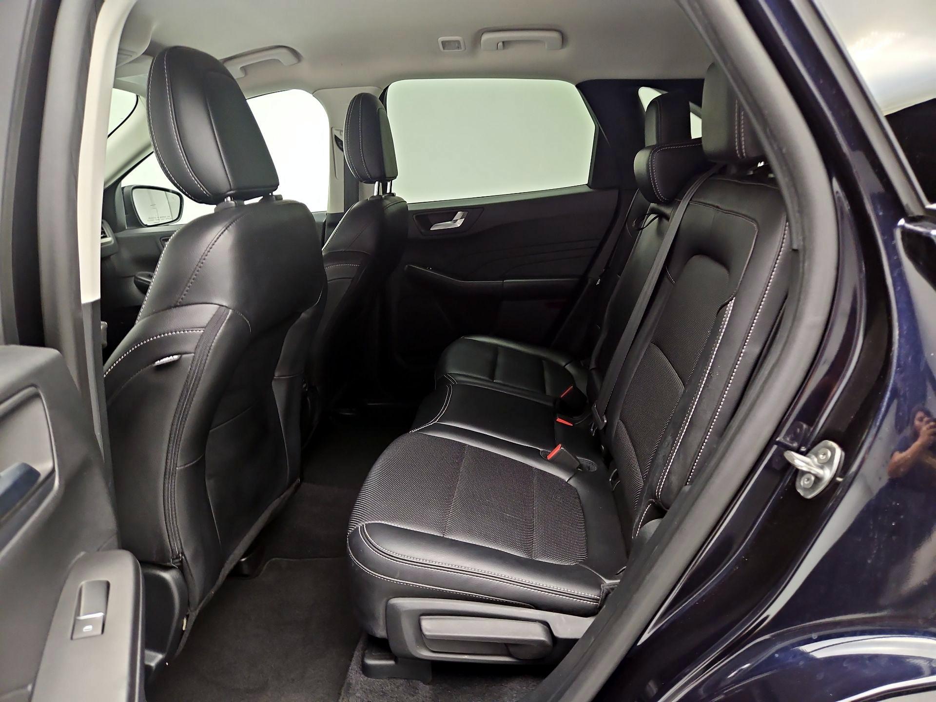 Thumbnail: 2021 Ford Escape - 19
