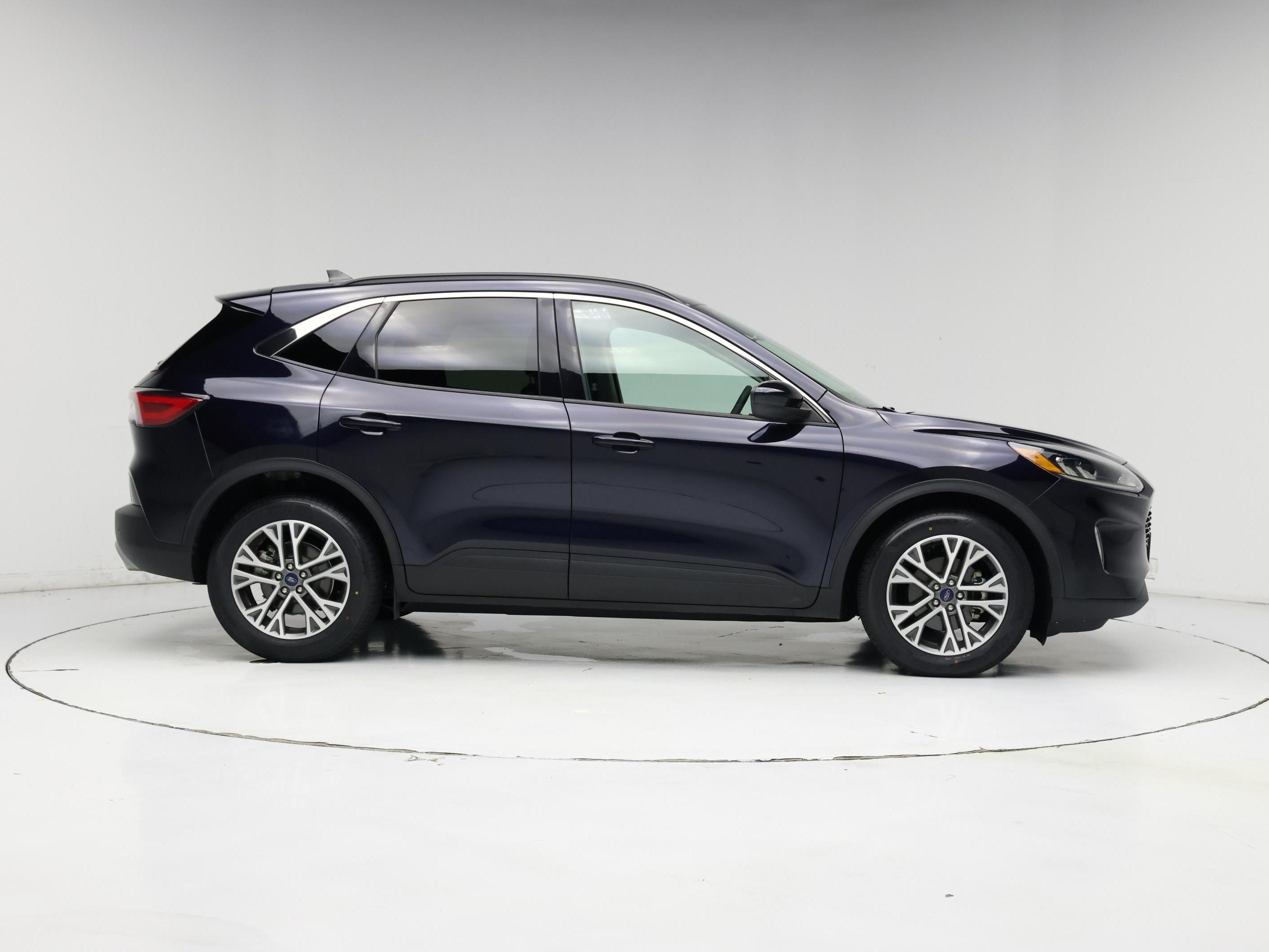 Thumbnail: 2021 Ford Escape - 7