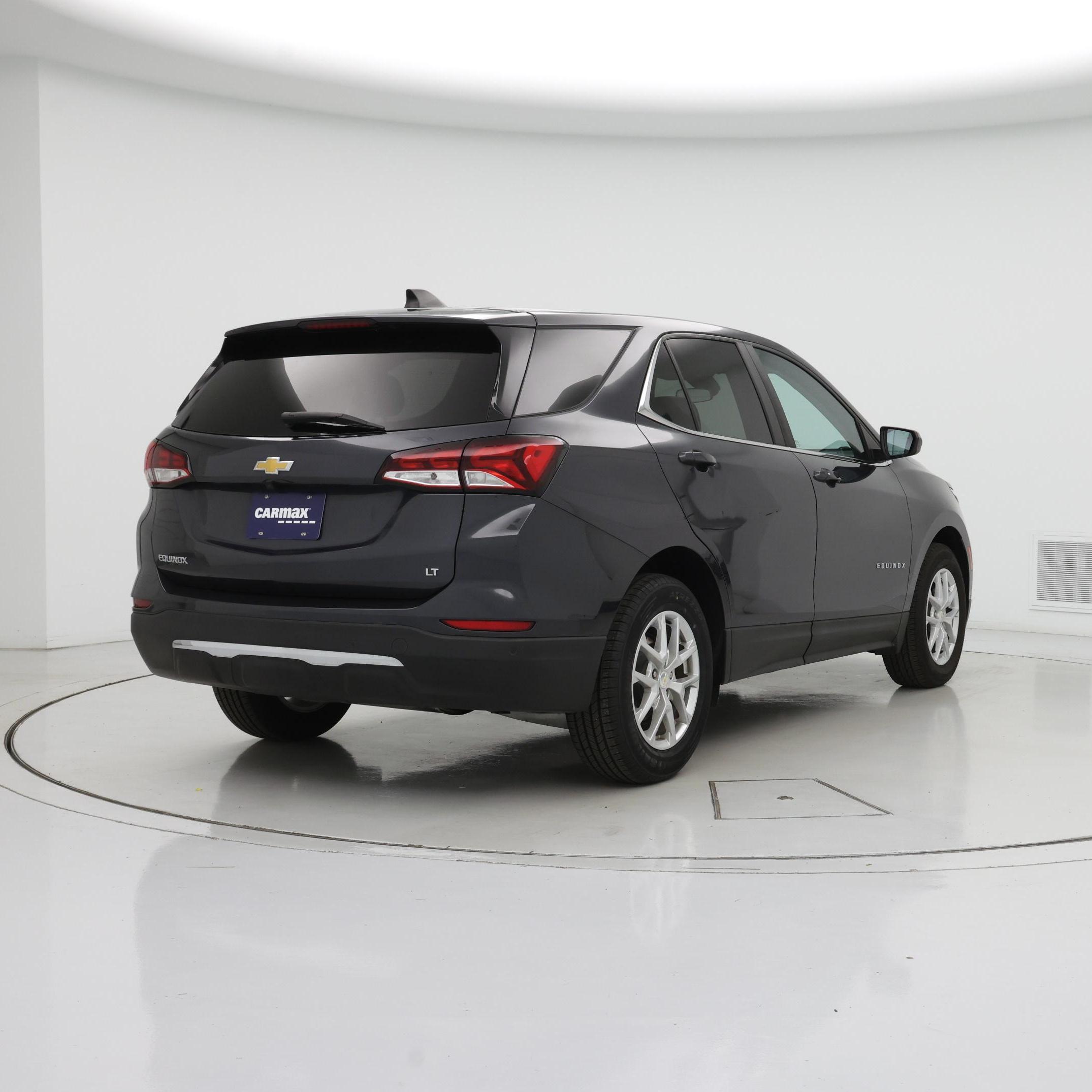 Thumbnail: 2022 Chevrolet Equinox - 8