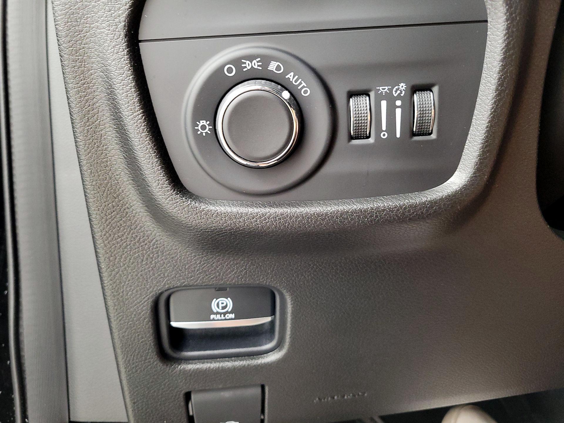 Thumbnail: 2021 Jeep Grand Cherokee L - 13
