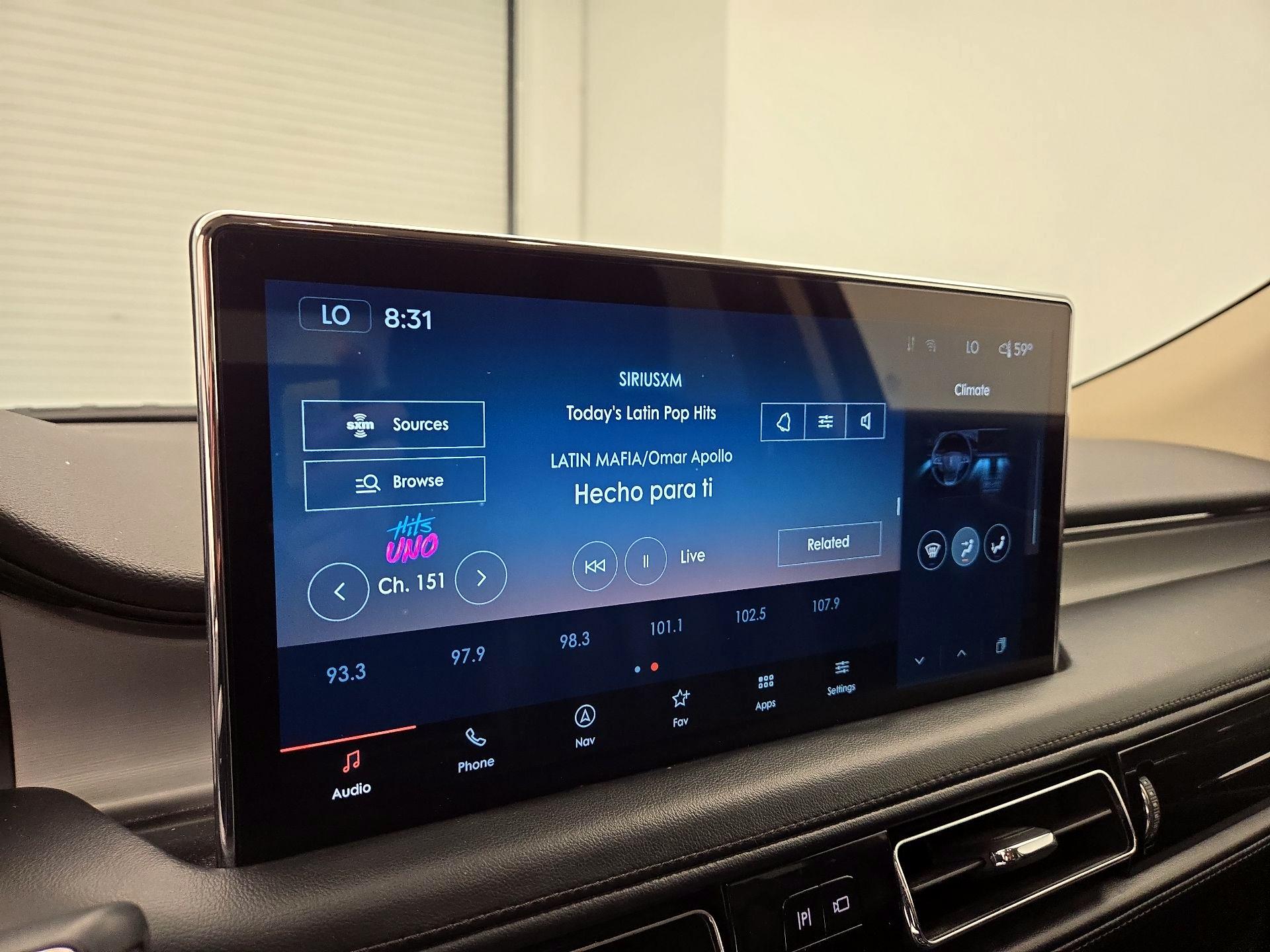 Thumbnail: 2021 Lincoln Nautilus - 16