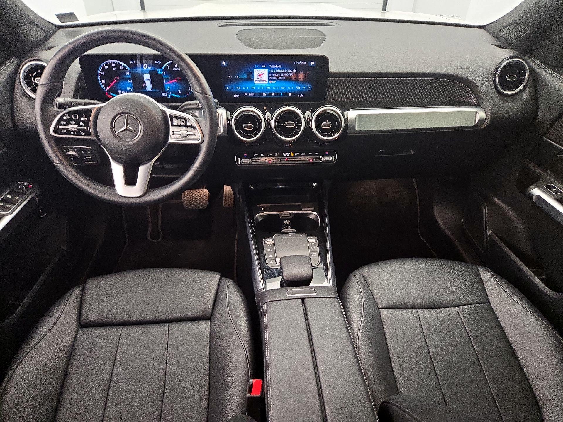 Thumbnail: 2022 Mercedes-Benz GLB - 9