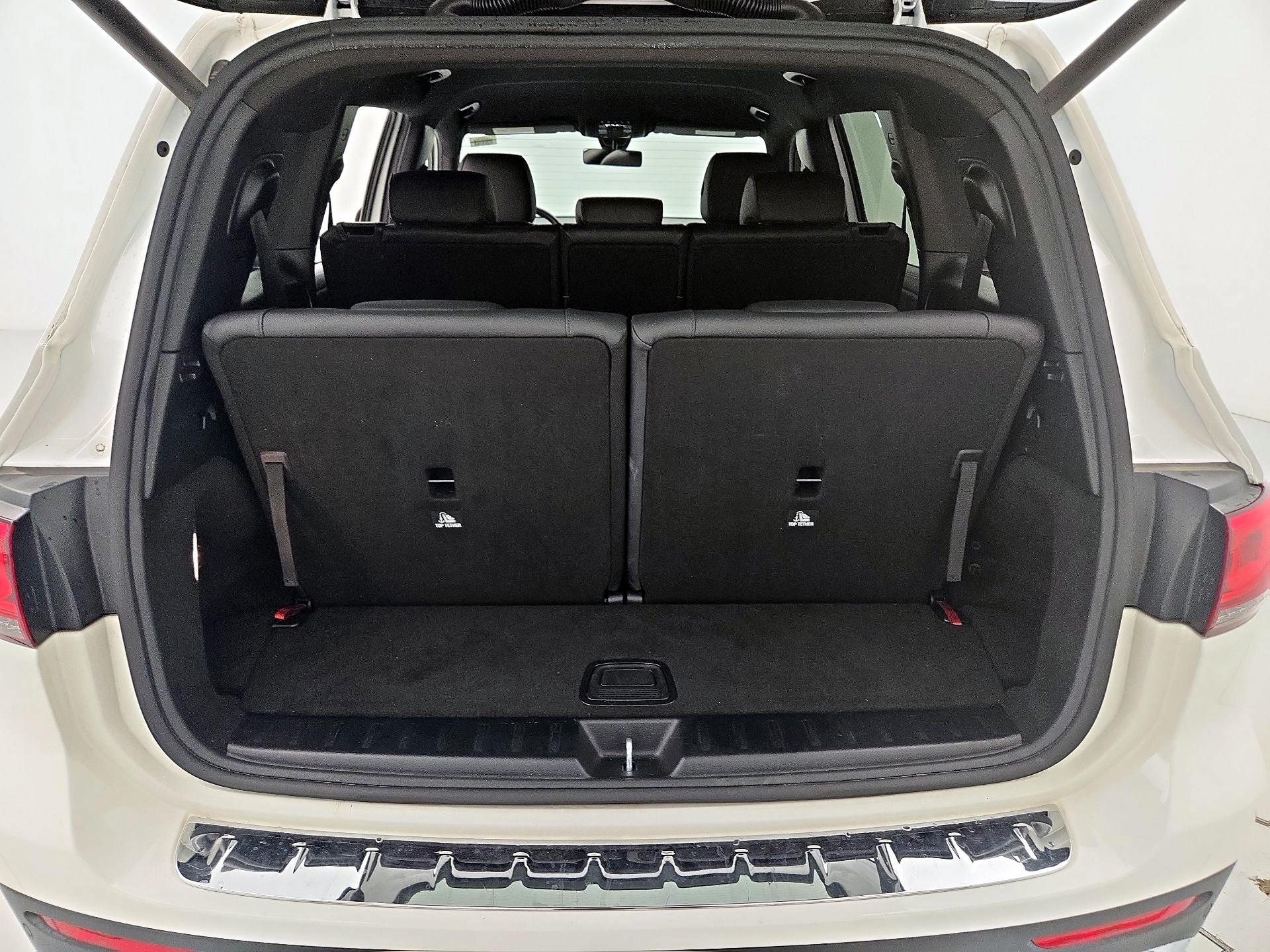 Thumbnail: 2022 Mercedes-Benz GLB - 20