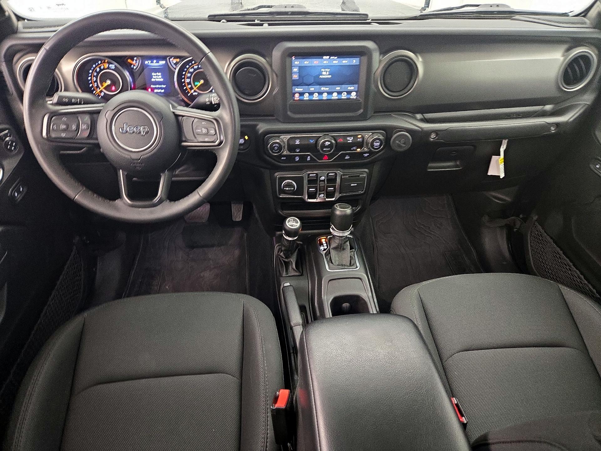 Thumbnail: 2023 Jeep Gladiator - 9