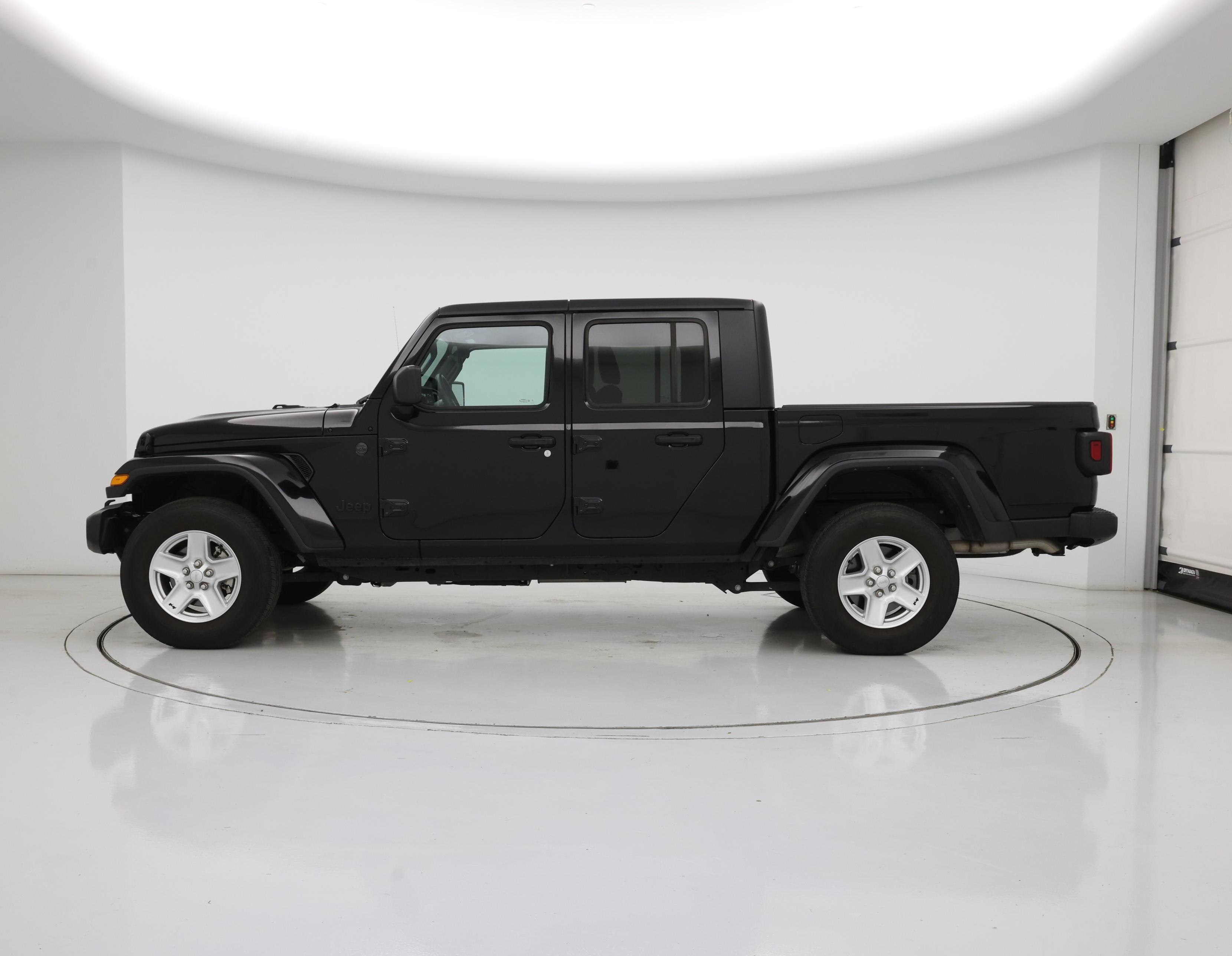 Thumbnail: 2023 Jeep Gladiator - 3
