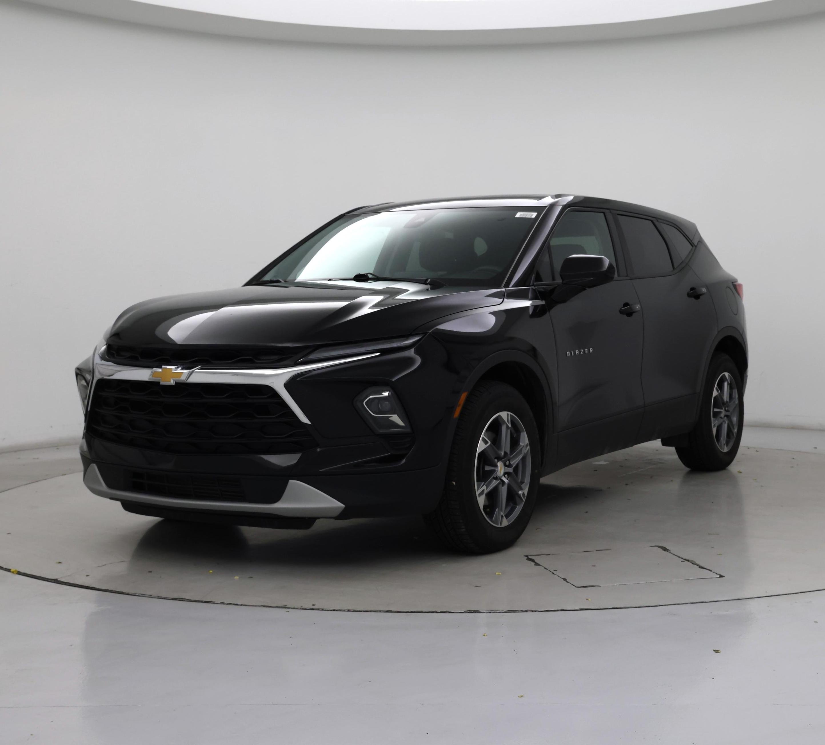 Thumbnail: 2023 Chevrolet Blazer - 4