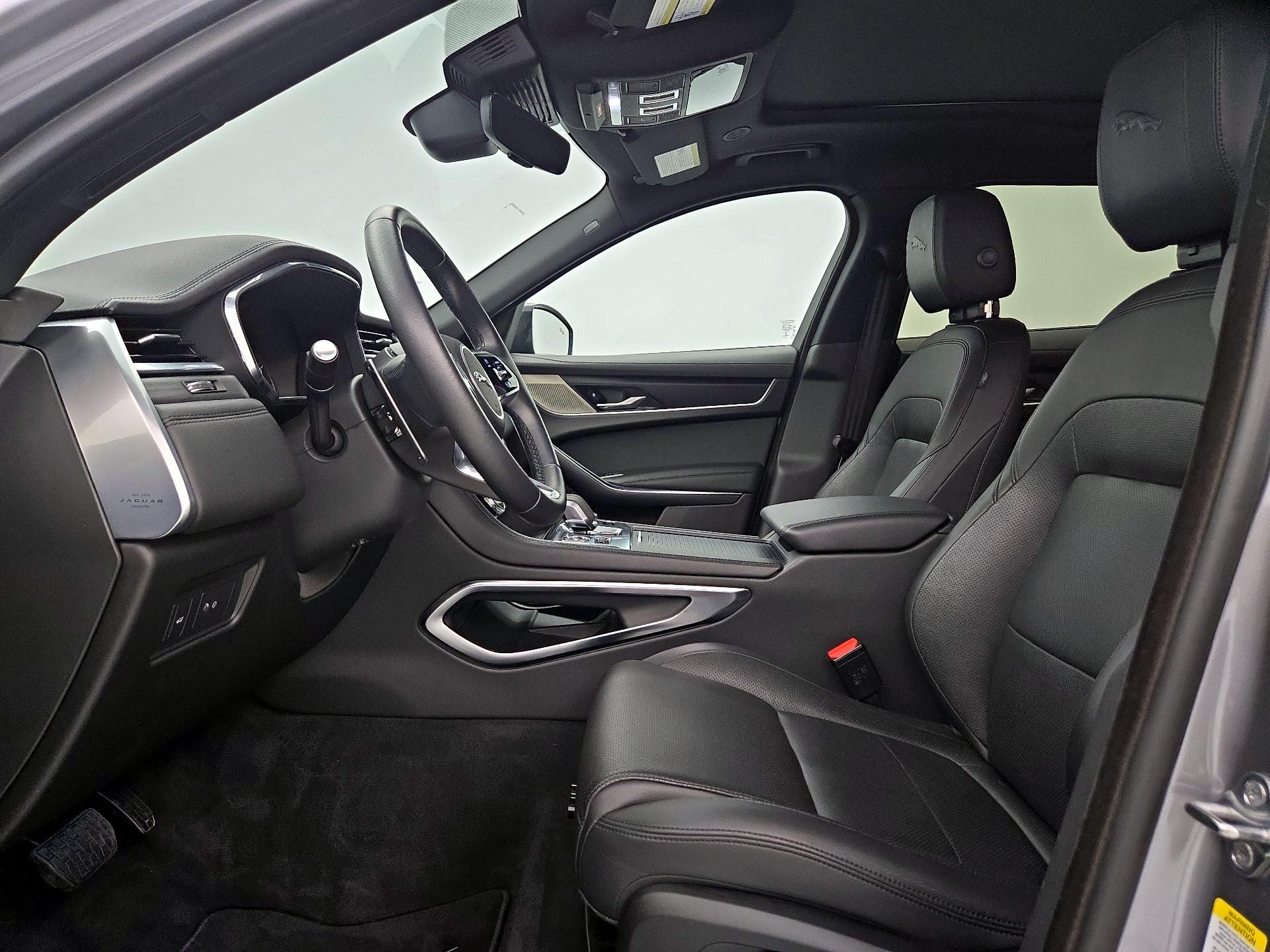 Thumbnail: 2023 Jaguar F-Pace - 11