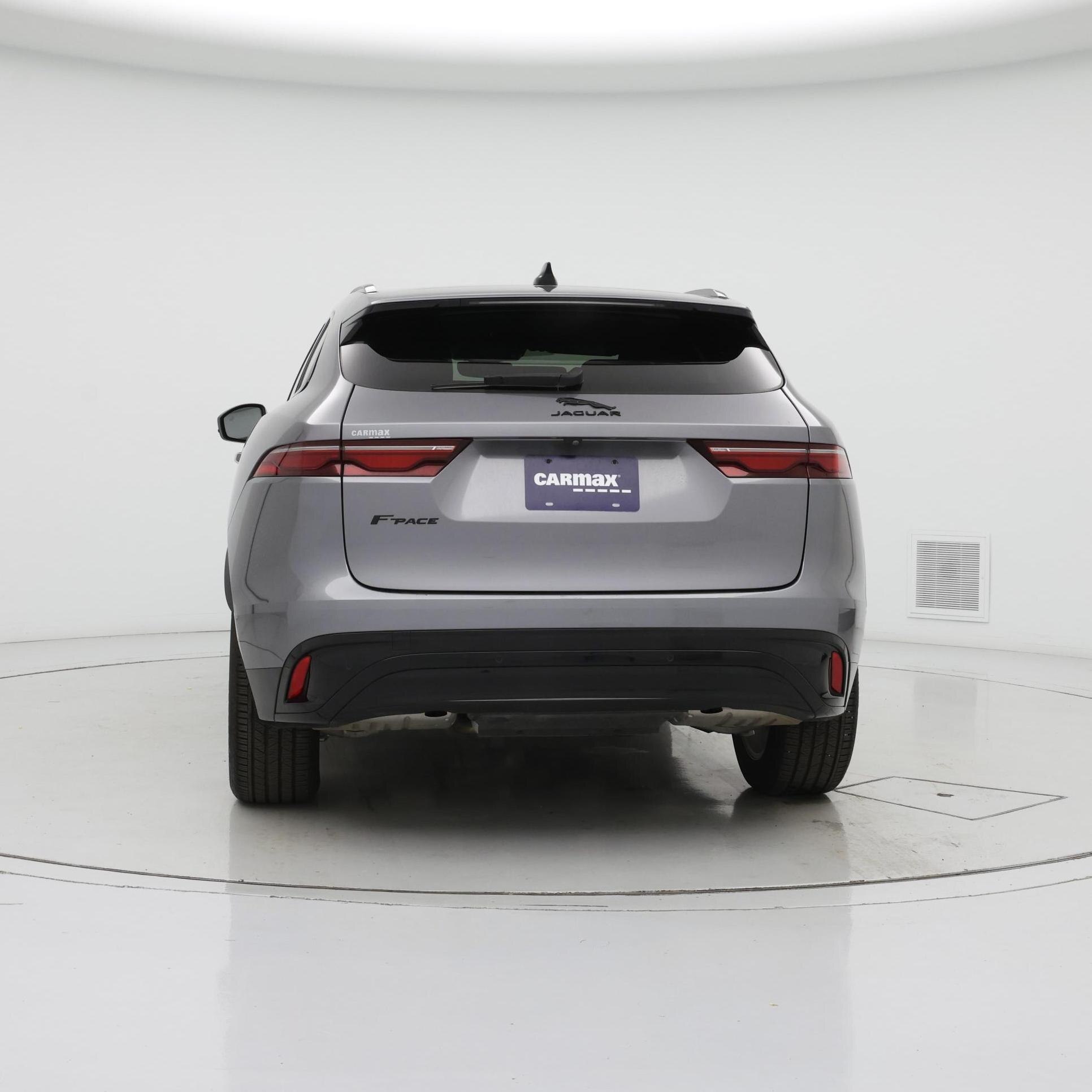 Thumbnail: 2023 Jaguar F-Pace - 6