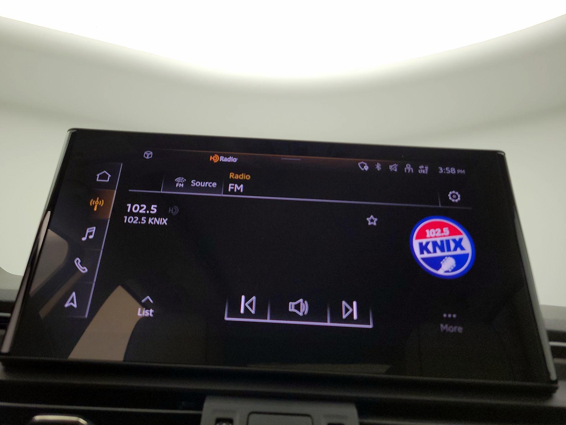 Thumbnail: 2022 Audi Q5 - 15