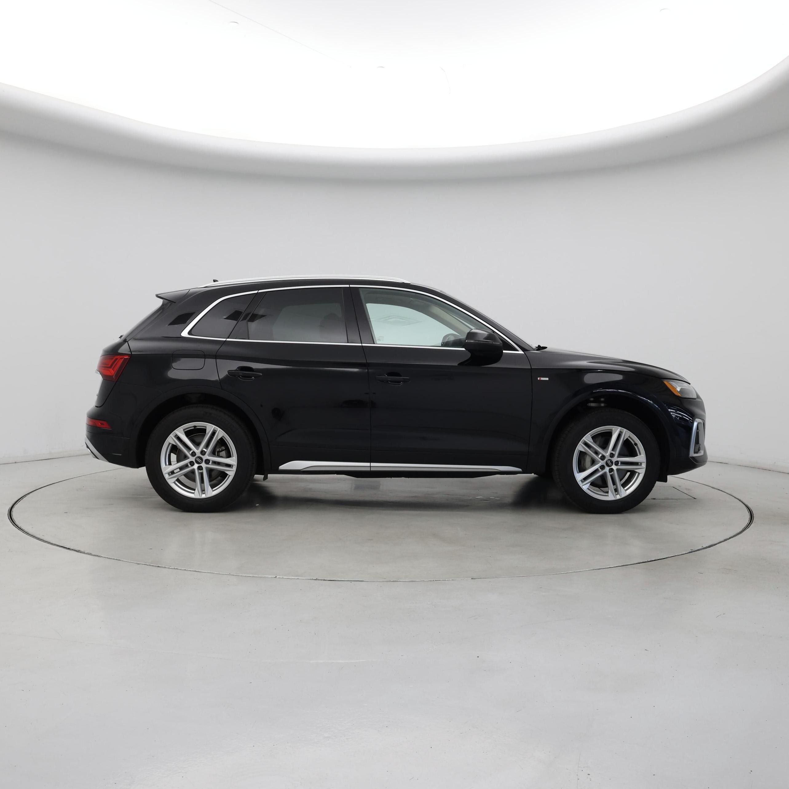 Thumbnail: 2022 Audi Q5 - 7