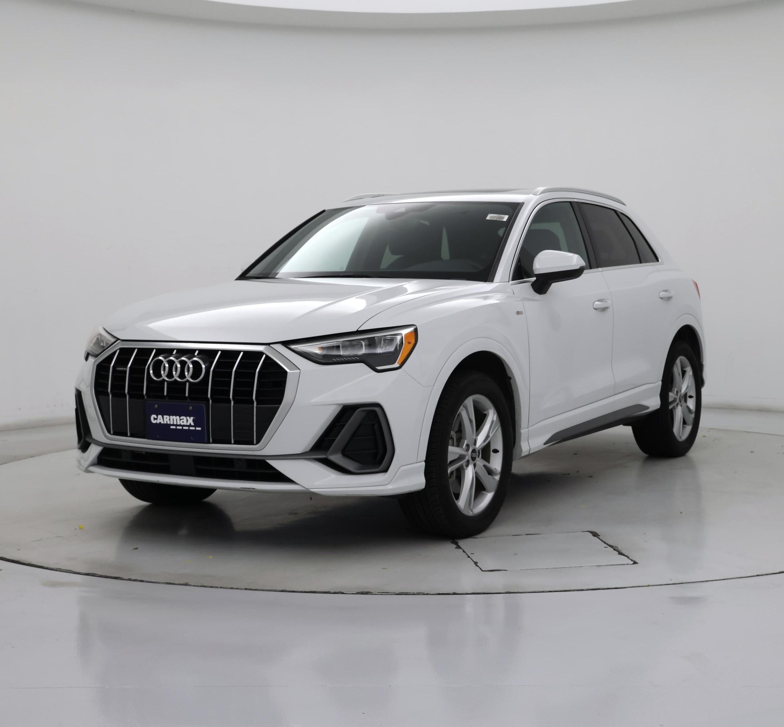 Thumbnail: 2022 Audi Q3 - 4