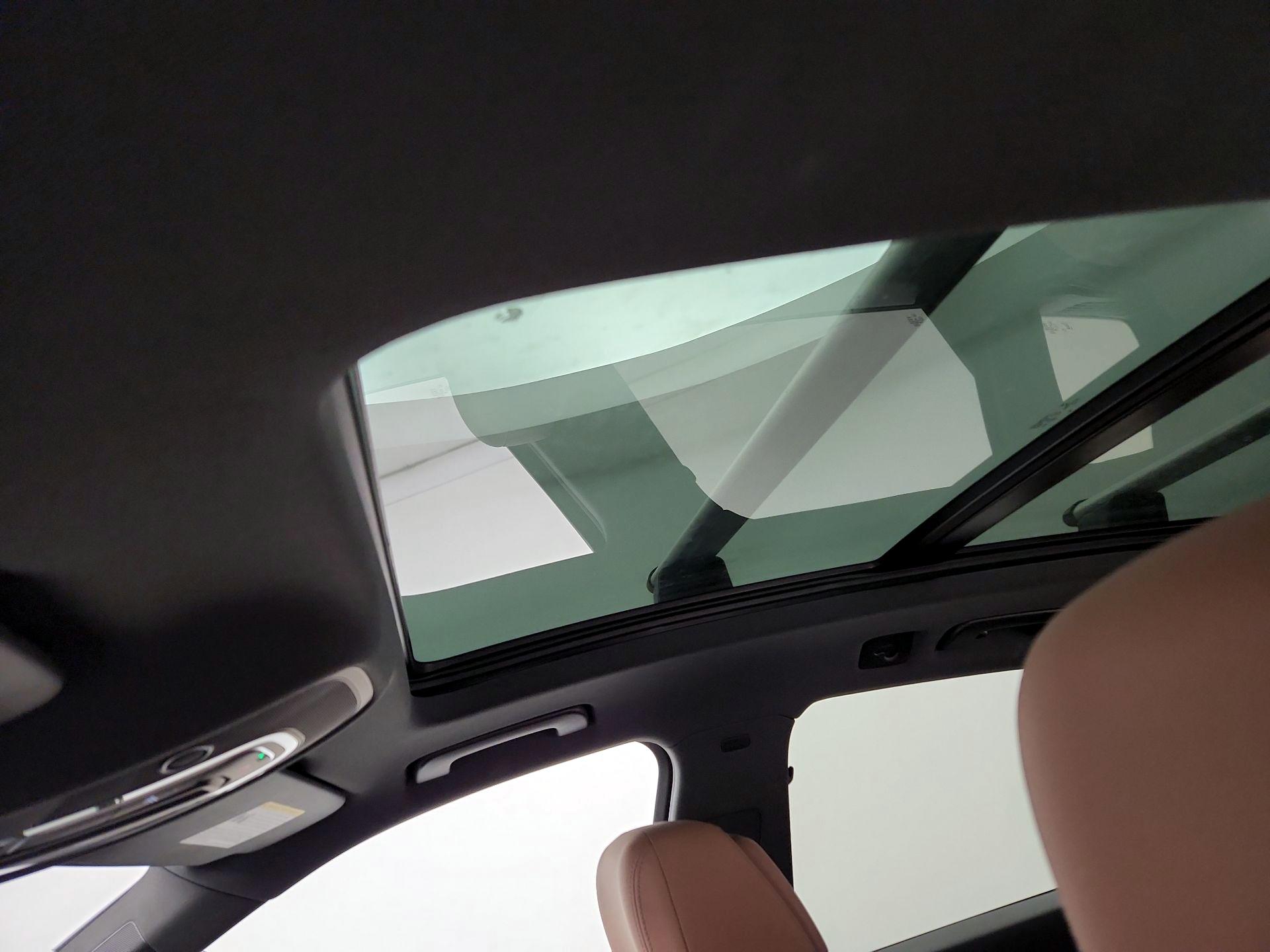 Thumbnail: 2022 Audi Q5 - 20