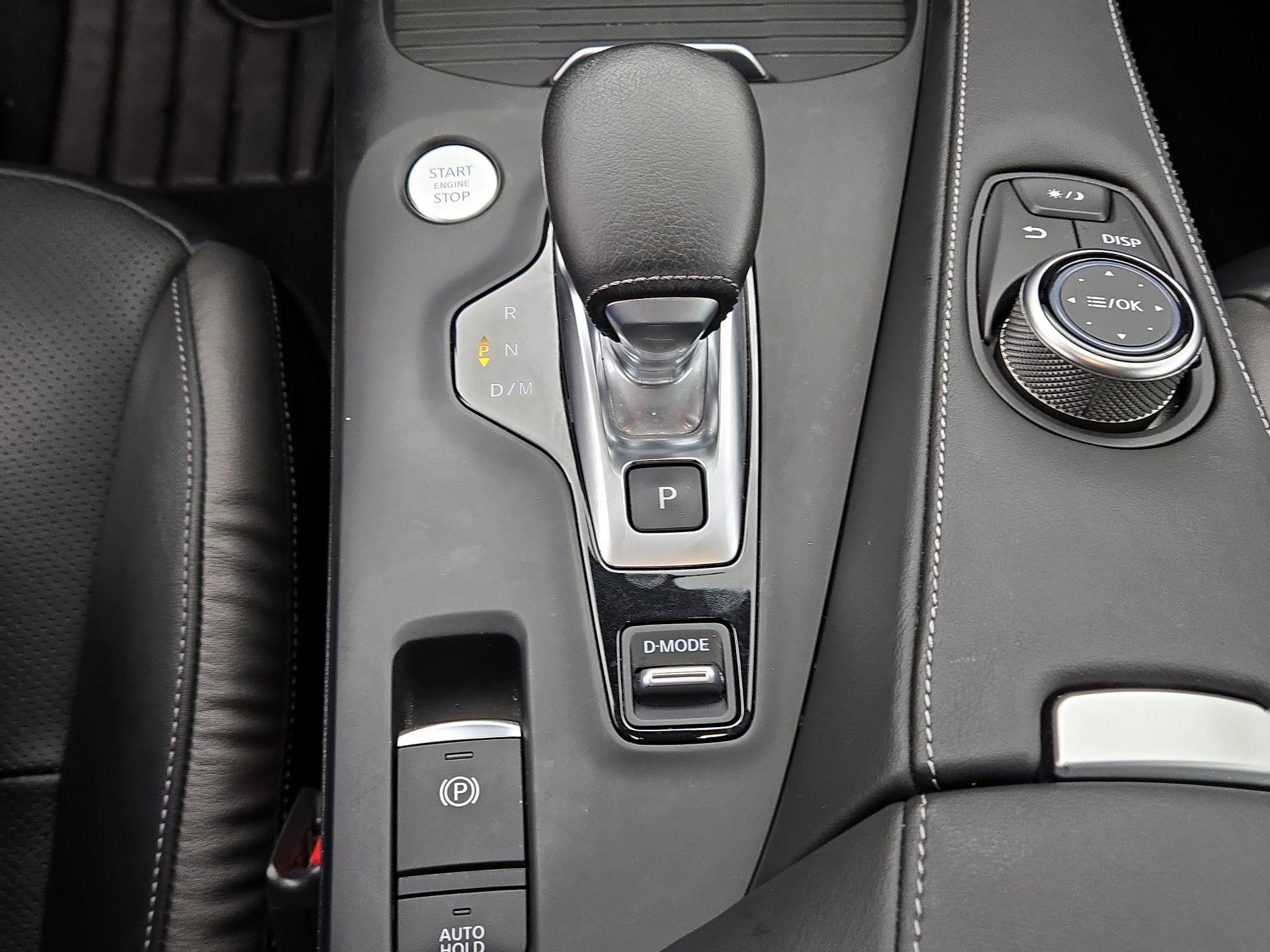 Thumbnail: 2022 INFINITI QX50 - 17