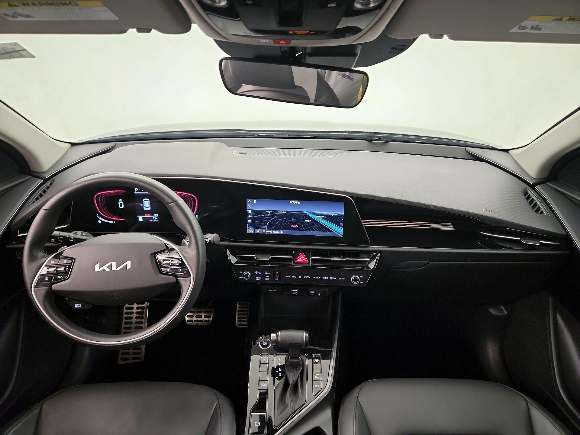 Thumbnail: 2023 Kia Niro - 9
