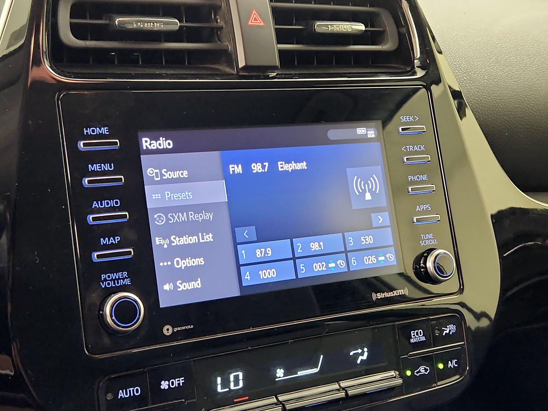 Thumbnail: 2022 Toyota Prius - 15