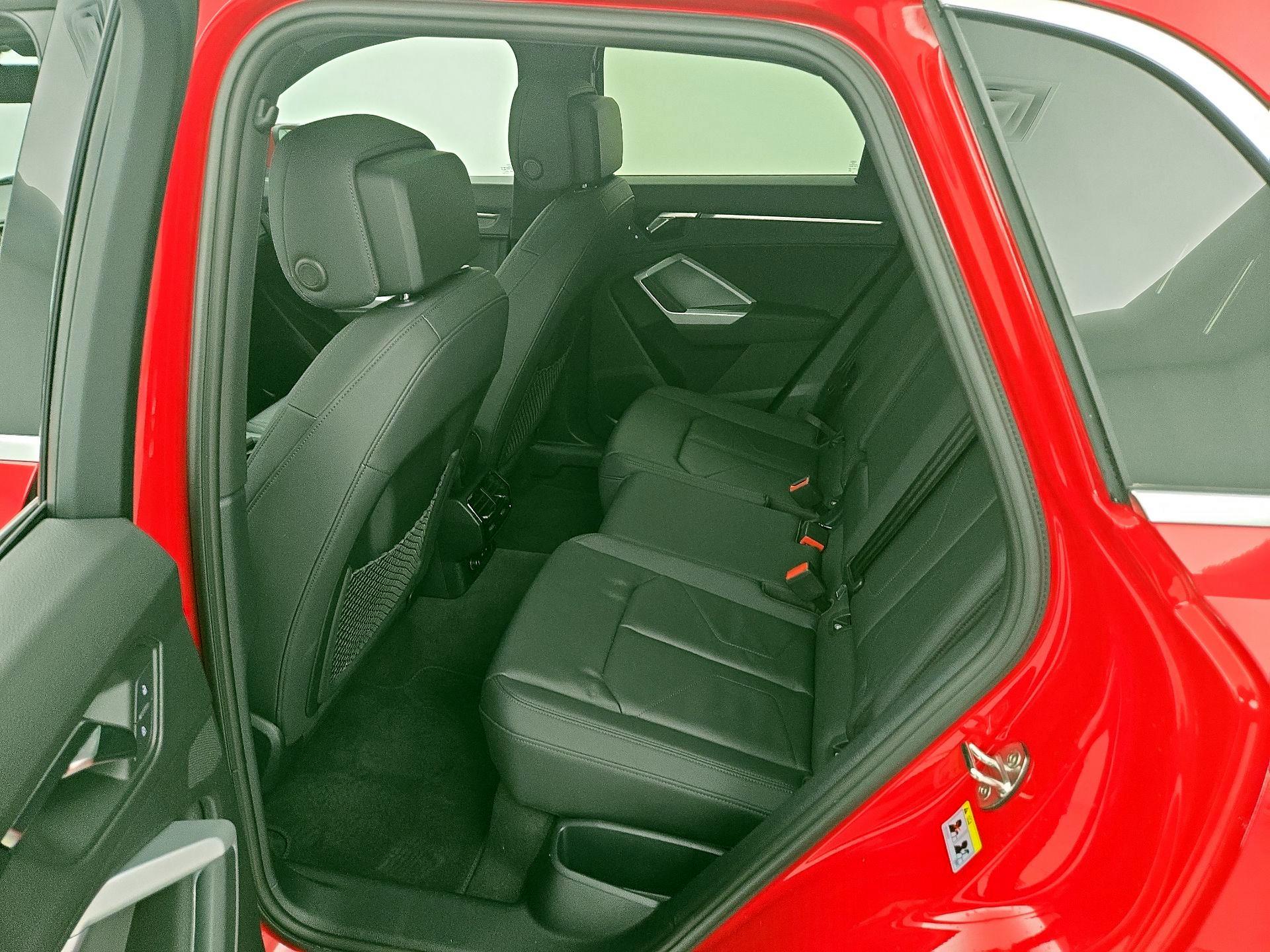 Thumbnail: 2022 Audi Q3 - 20