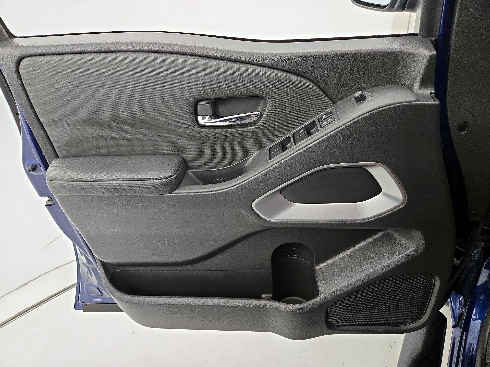 Thumbnail: 2022 Nissan Frontier - 12