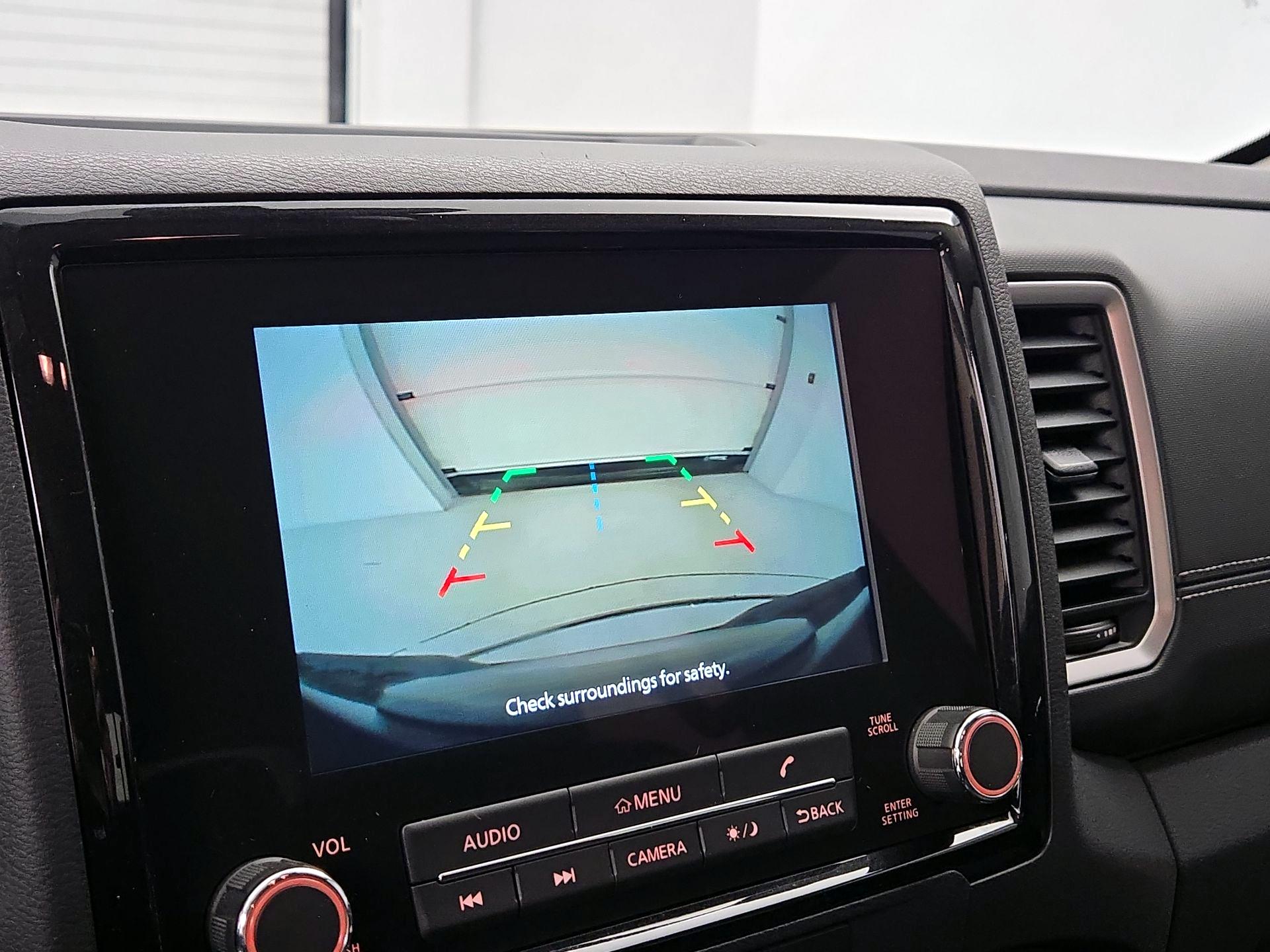 Thumbnail: 2022 Nissan Frontier - 14