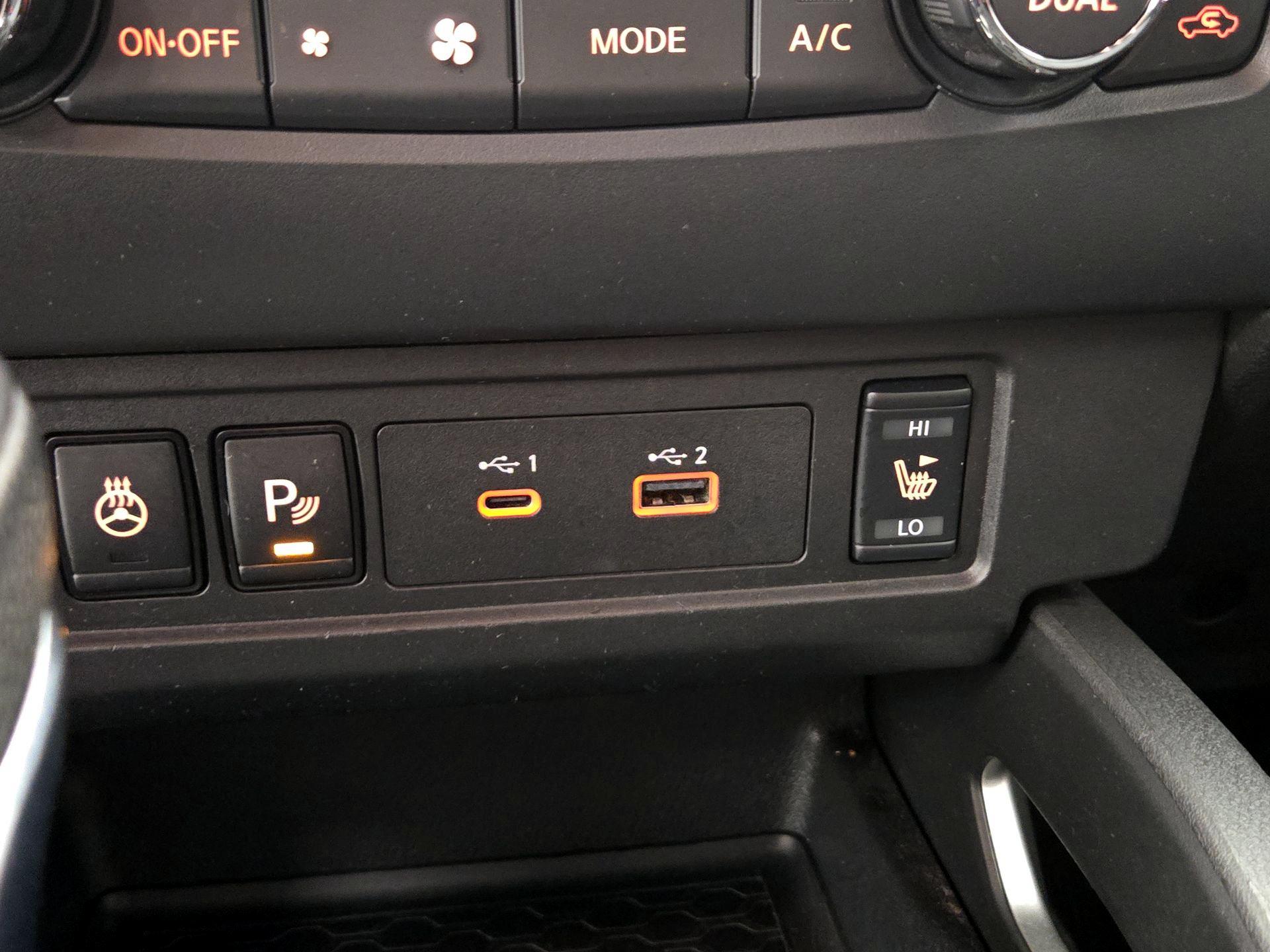 Thumbnail: 2022 Nissan Frontier - 18