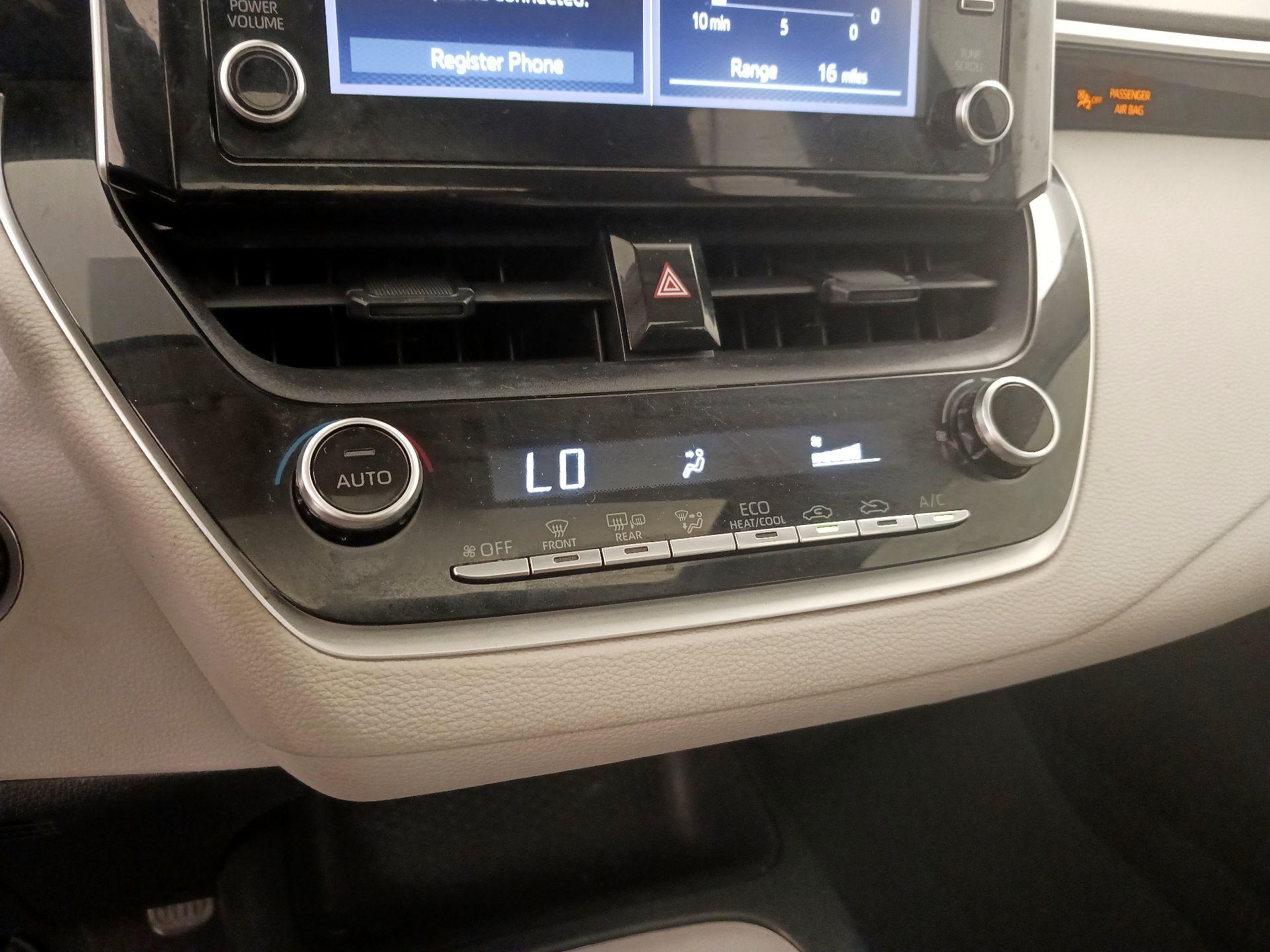 Thumbnail: 2020 Toyota Corolla - 16