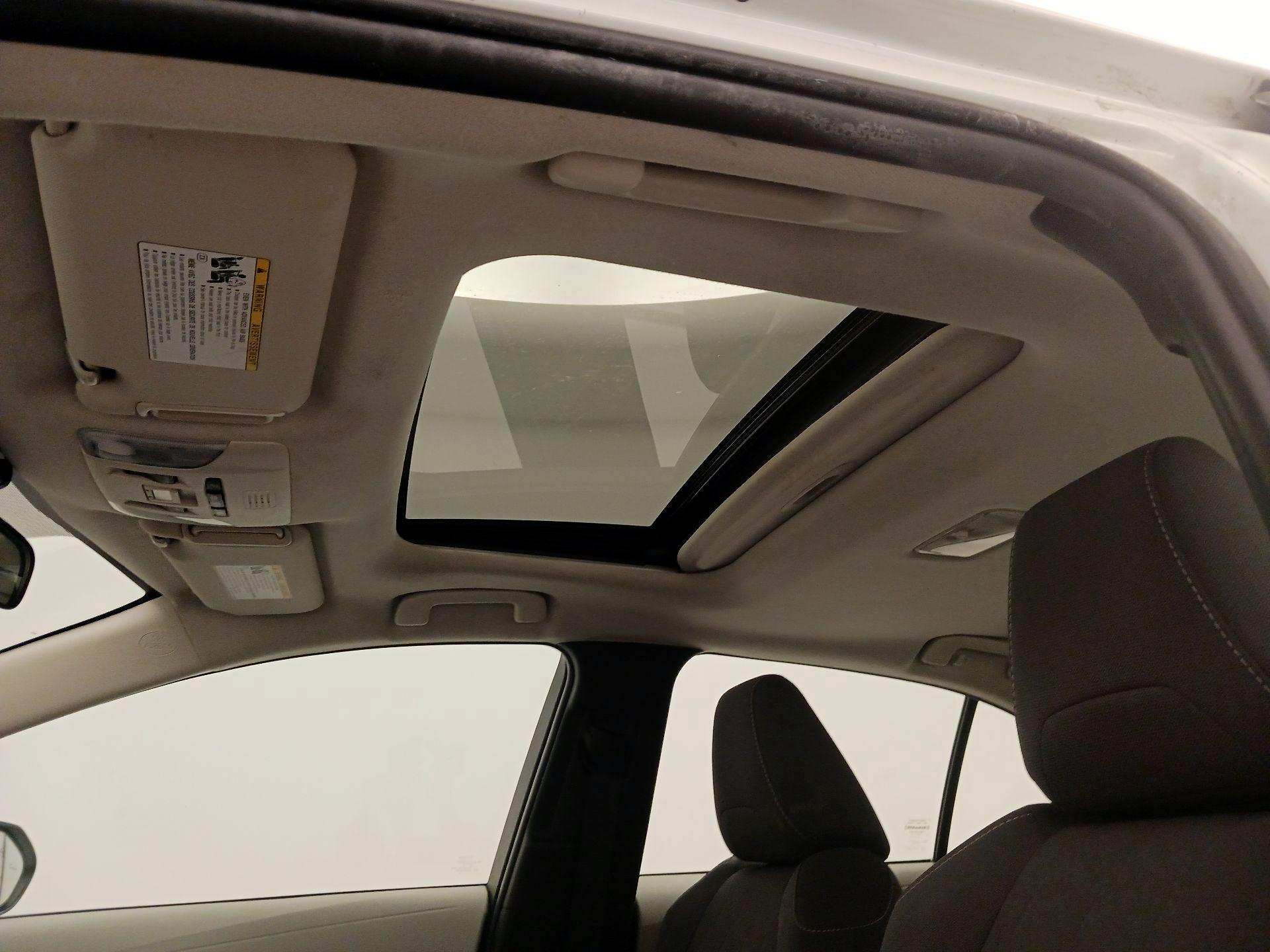 Thumbnail: 2020 Toyota Corolla - 19