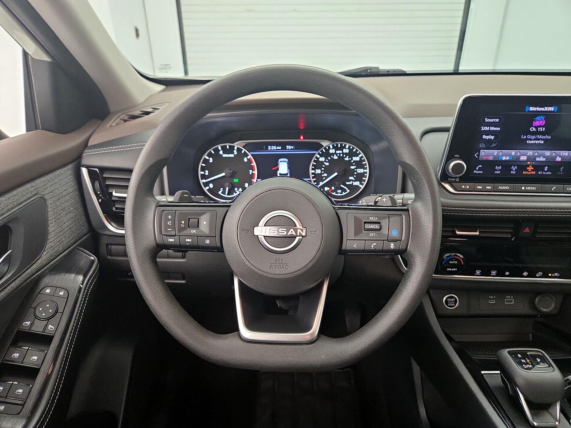 Thumbnail: 2023 Nissan Rogue - 10