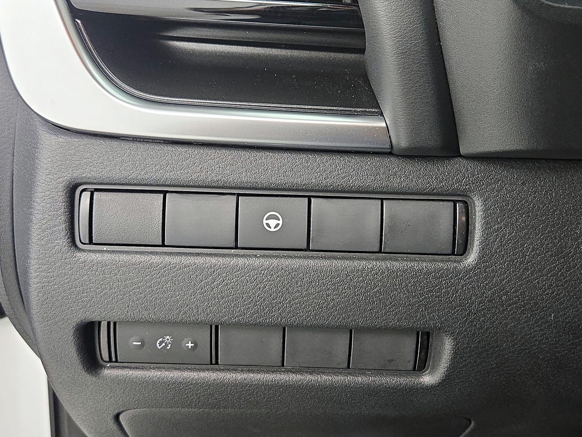 Thumbnail: 2023 Nissan Rogue - 13