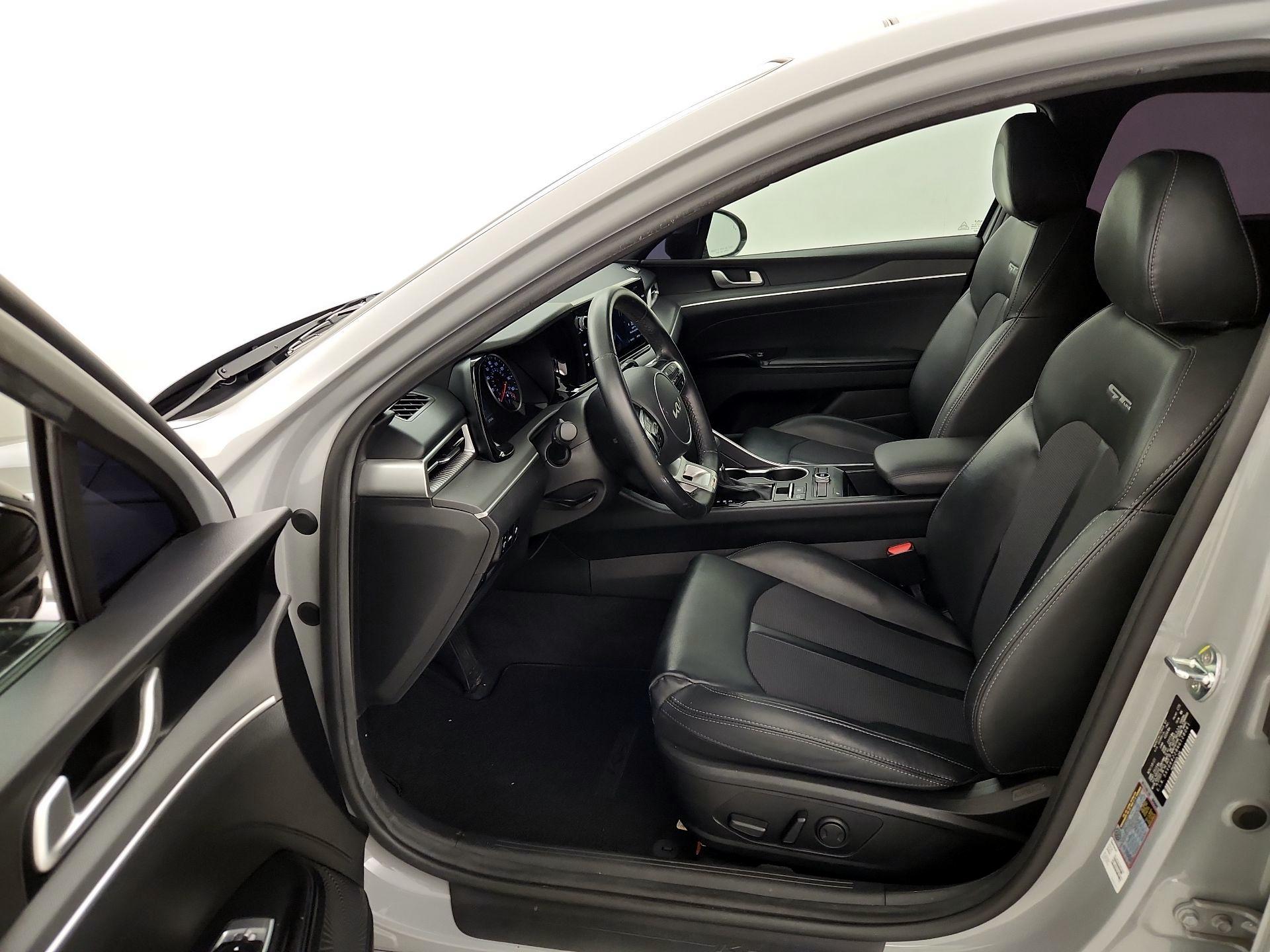 Thumbnail: 2022 Kia K5 - 11