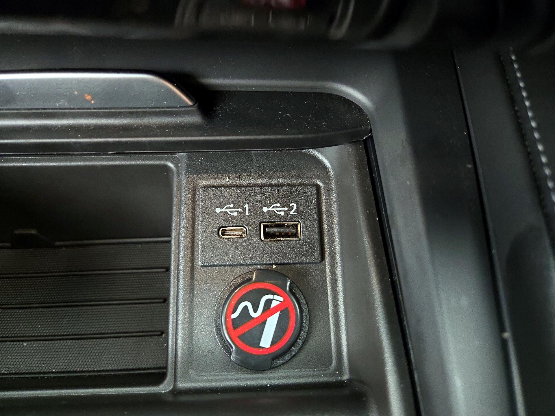 Thumbnail: 2022 INFINITI QX50 - 18