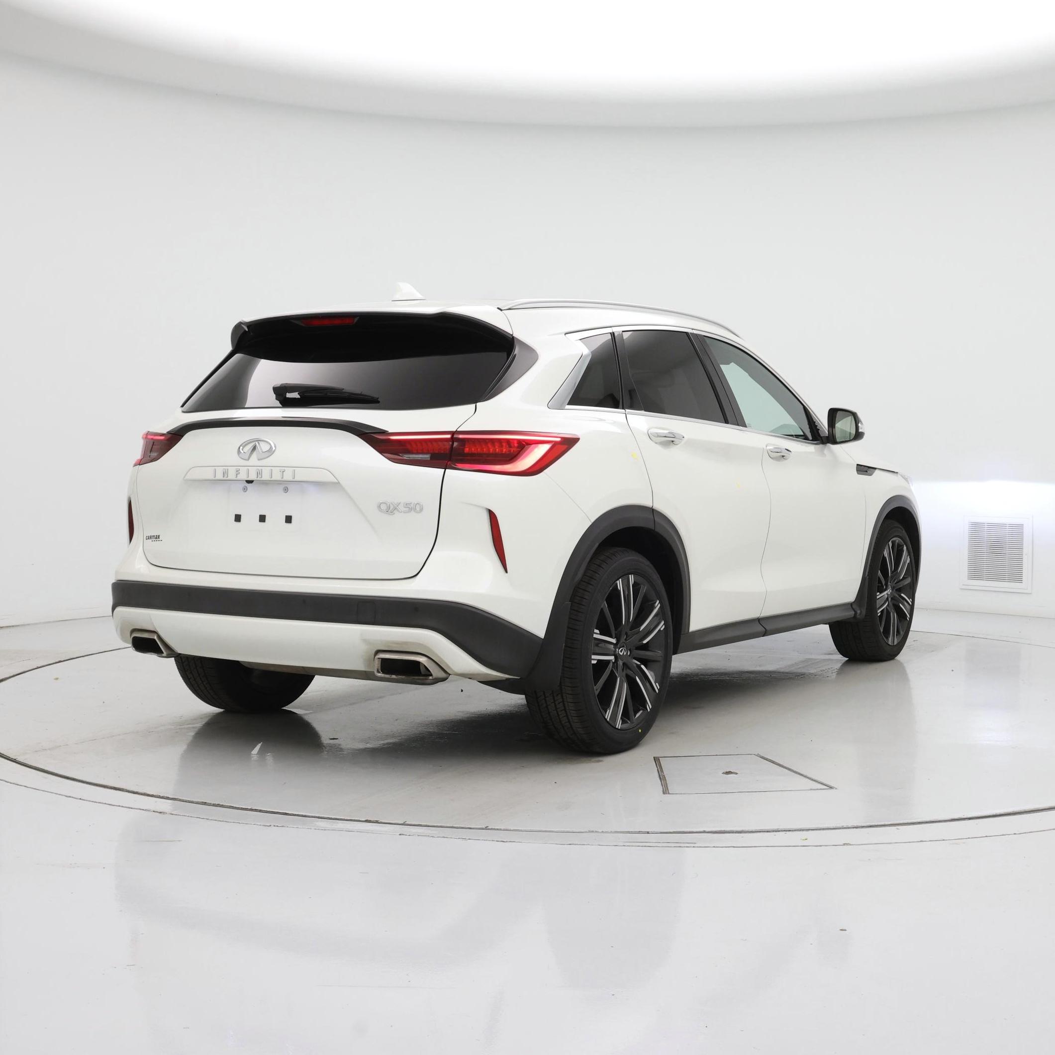 Thumbnail: 2022 INFINITI QX50 - 8