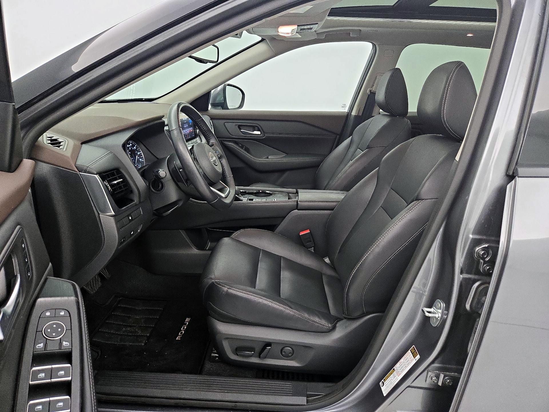 Thumbnail: 2022 Nissan Rogue - 11