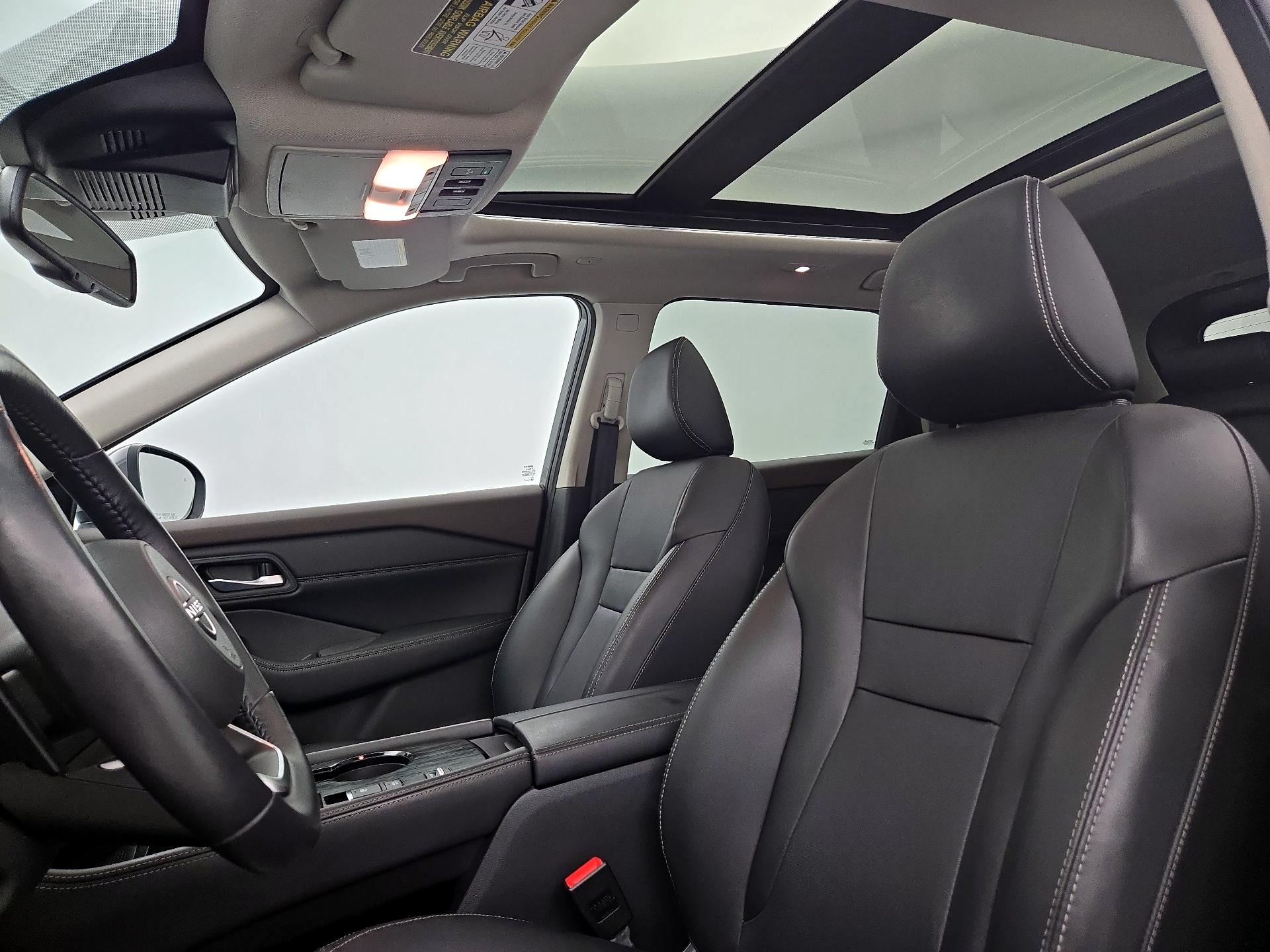 Thumbnail: 2022 Nissan Rogue - 19