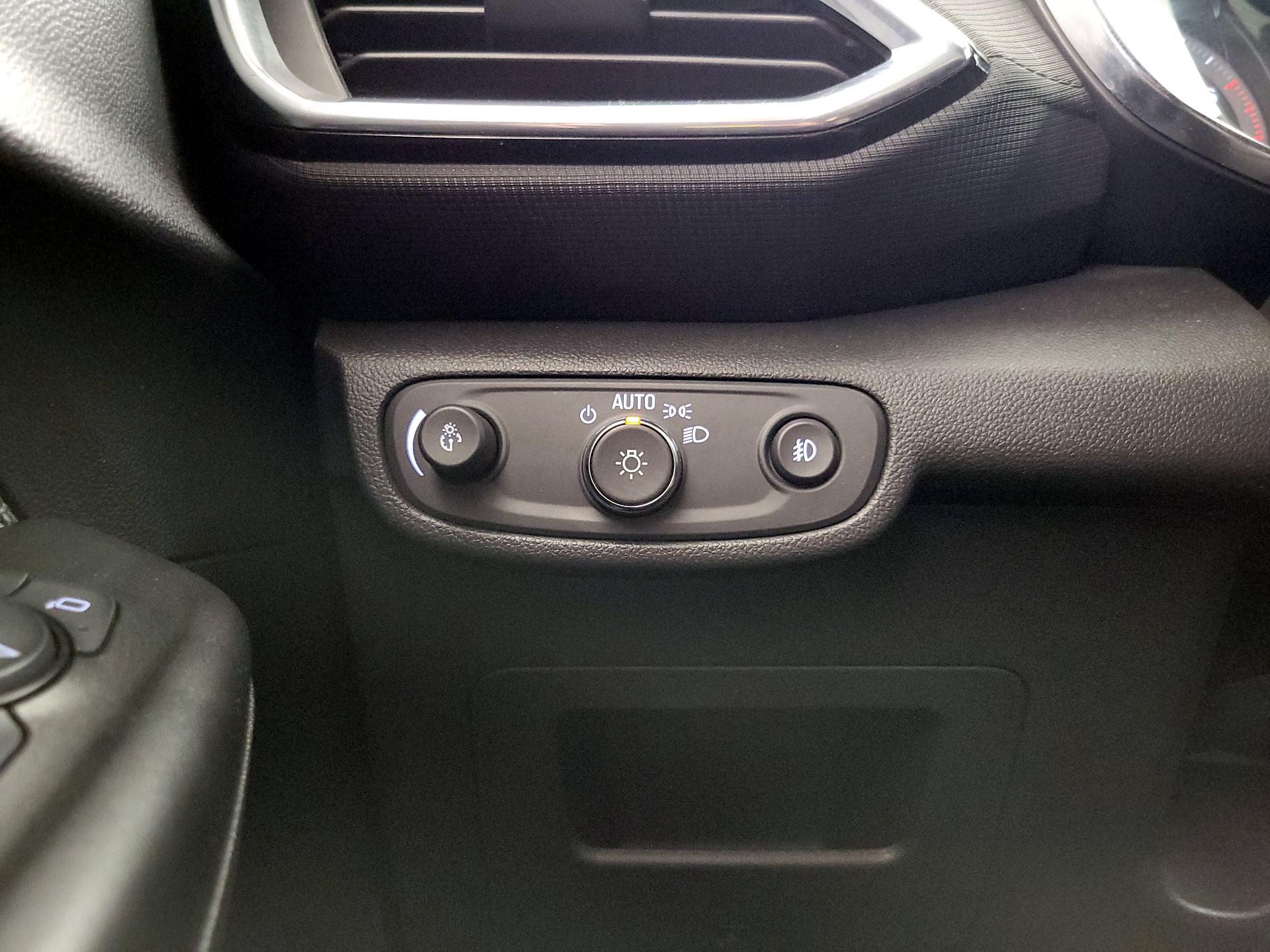 Thumbnail: 2023 Chevrolet TrailBlazer - 13