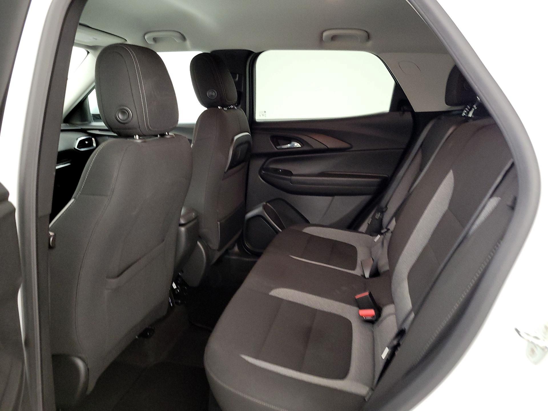 Thumbnail: 2023 Chevrolet TrailBlazer - 19