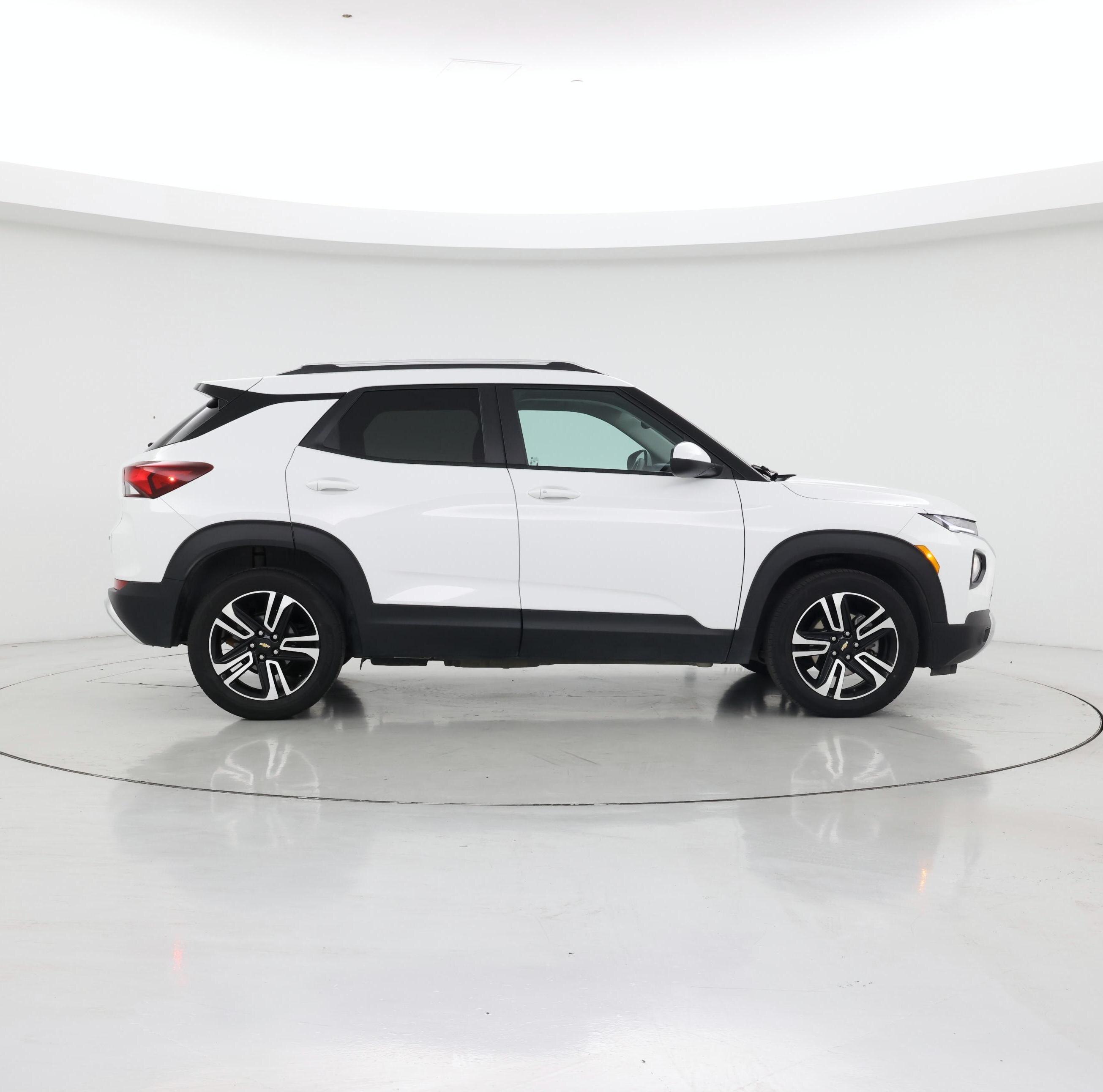 Thumbnail: 2023 Chevrolet TrailBlazer - 7