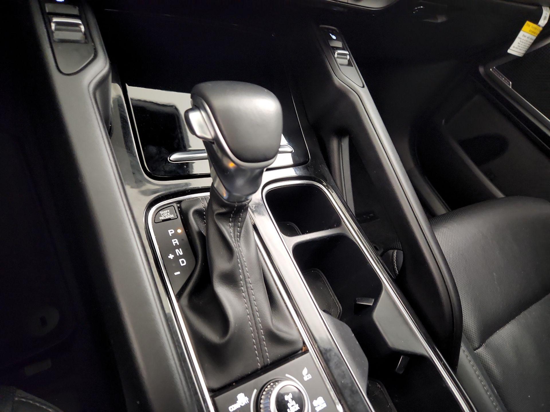 Thumbnail: 2023 Kia Telluride - 18