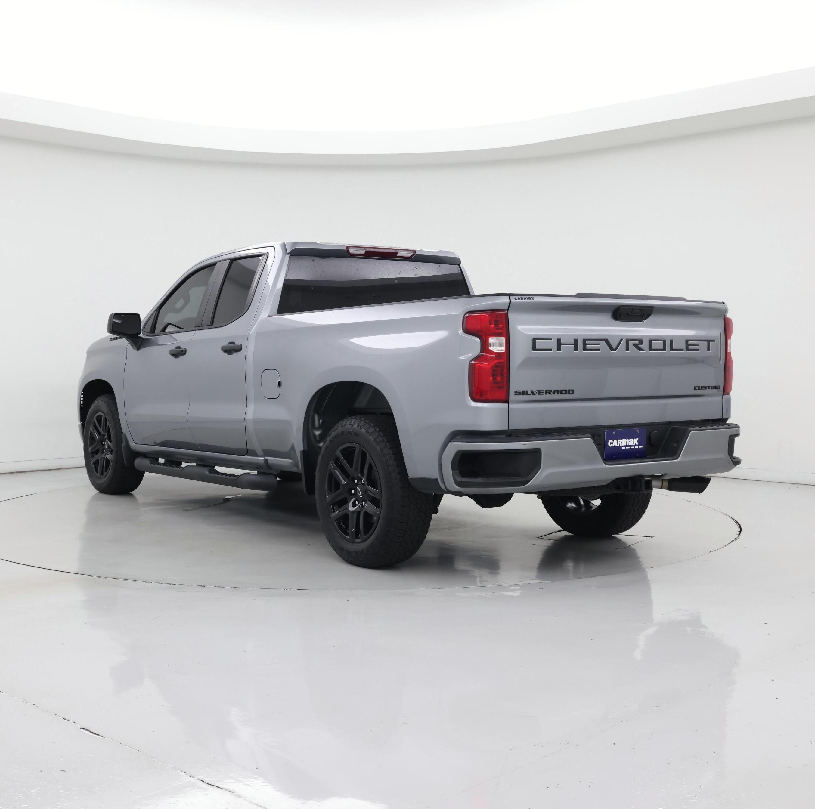 Thumbnail: 2024 Chevrolet Silverado 1500 - 2