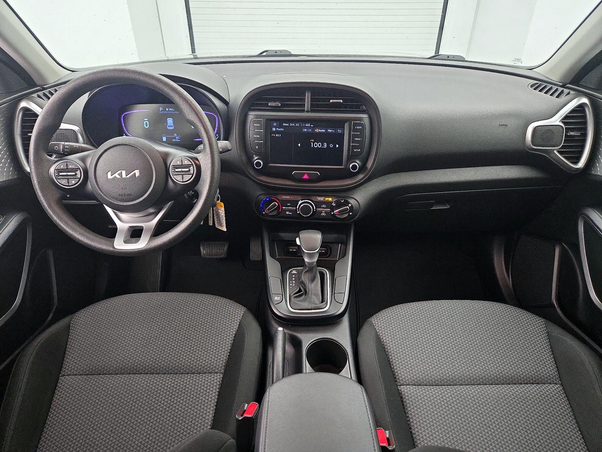 Thumbnail: 2023 Kia Soul - 9