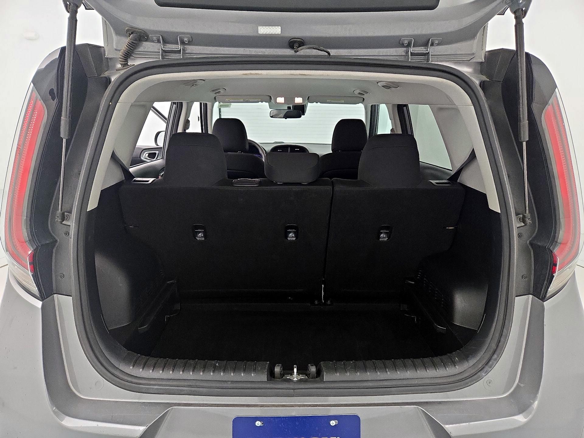 Thumbnail: 2023 Kia Soul - 20