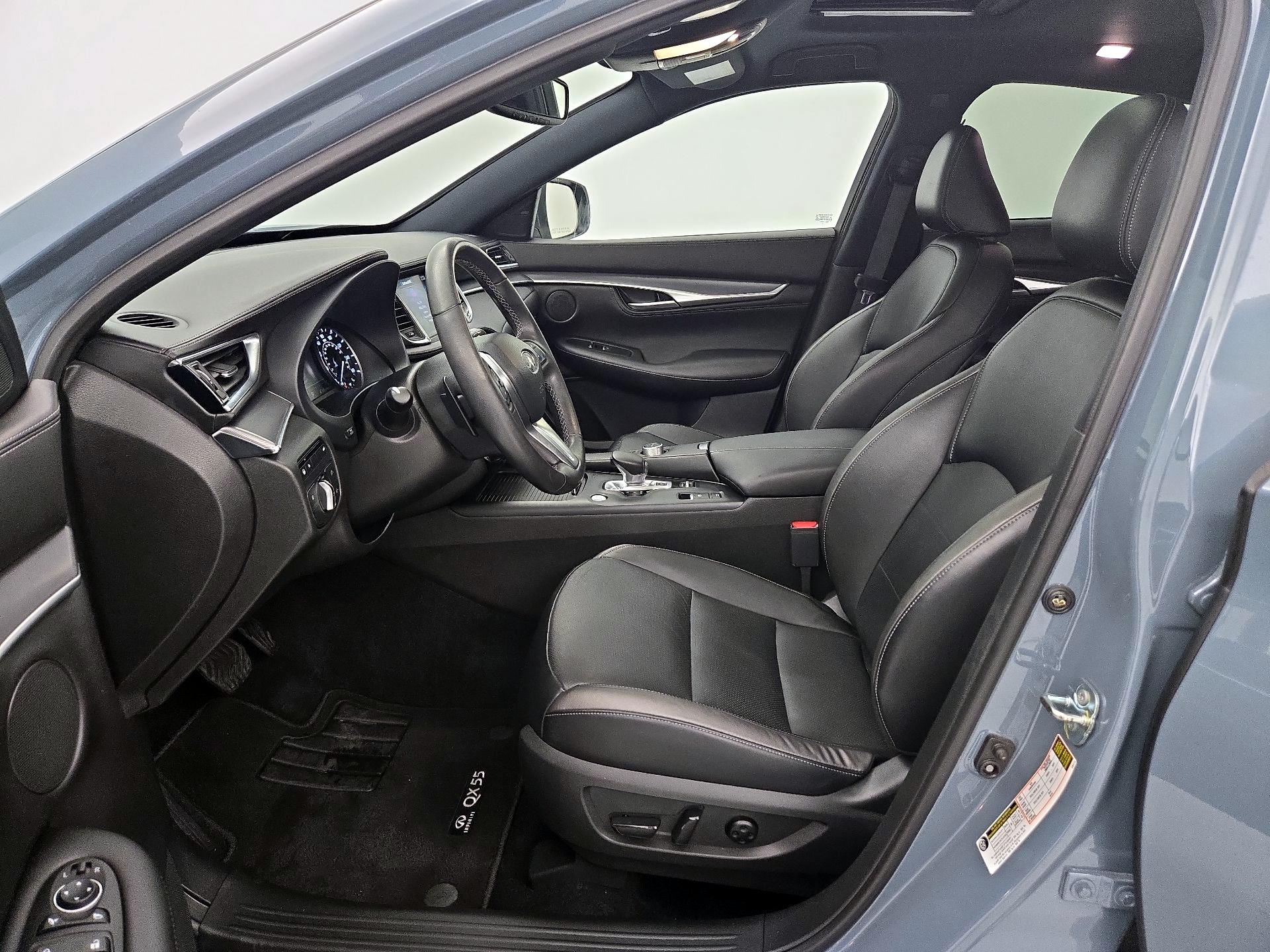 Thumbnail: 2023 INFINITI QX55 - 11