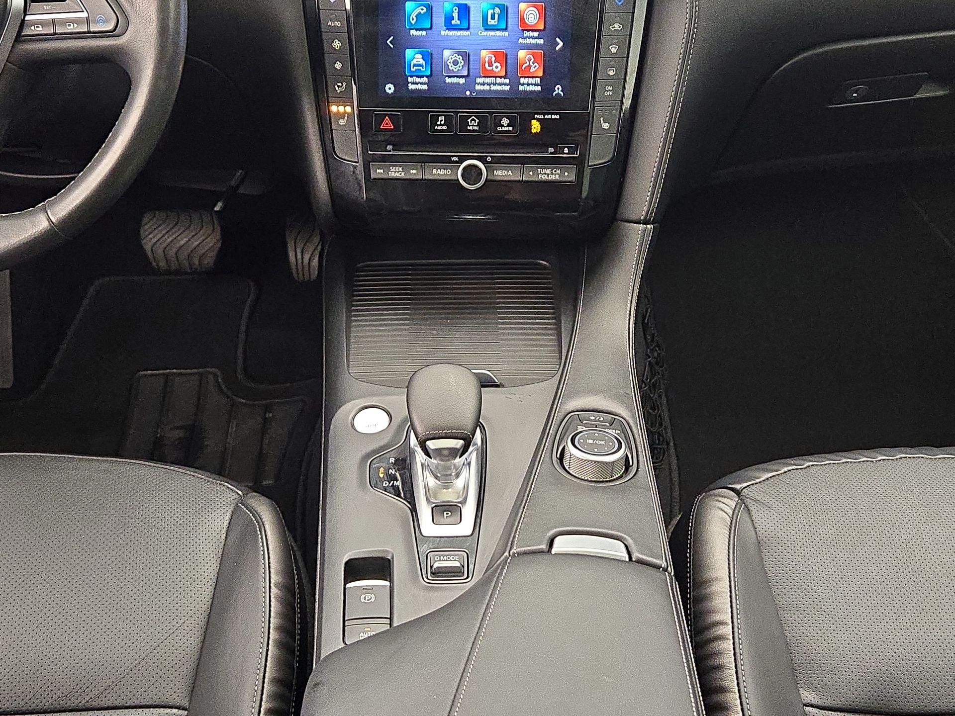 Thumbnail: 2023 INFINITI QX55 - 17