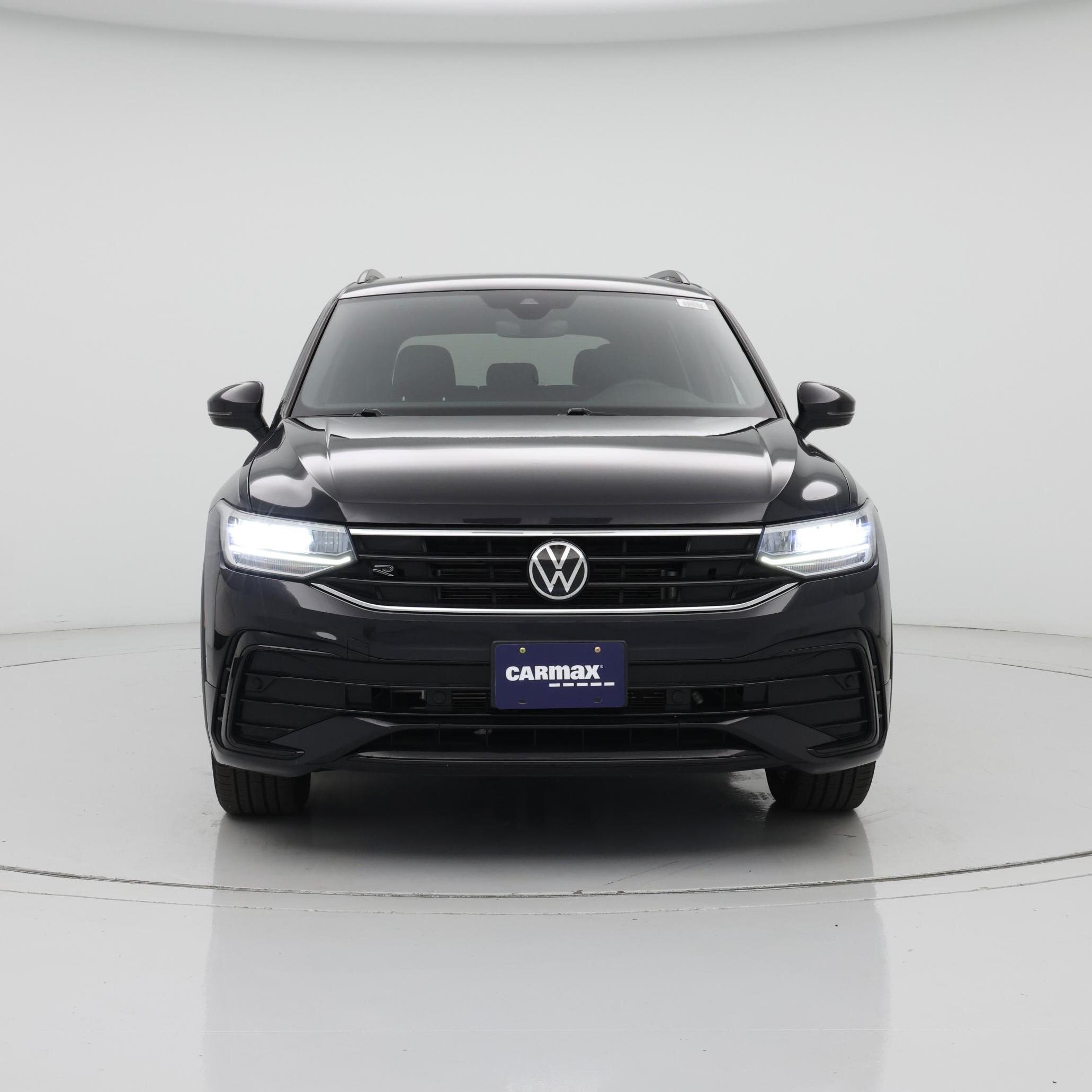 Thumbnail: 2022 Volkswagen Tiguan - 5
