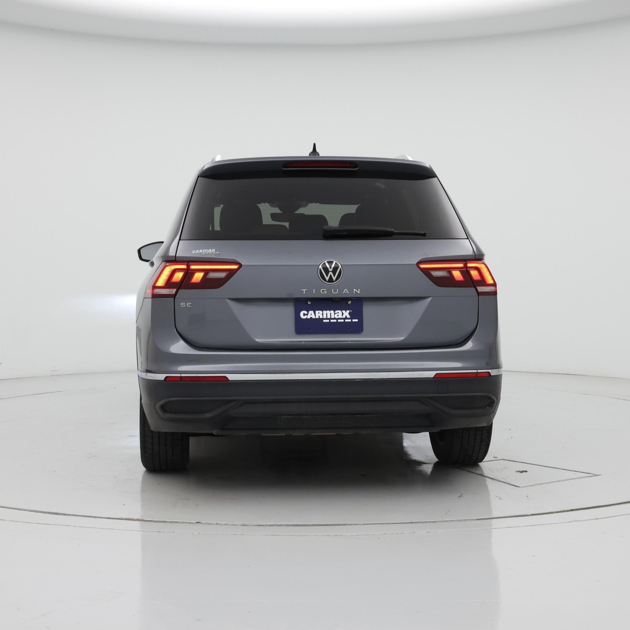 Thumbnail: 2022 Volkswagen Tiguan - 6