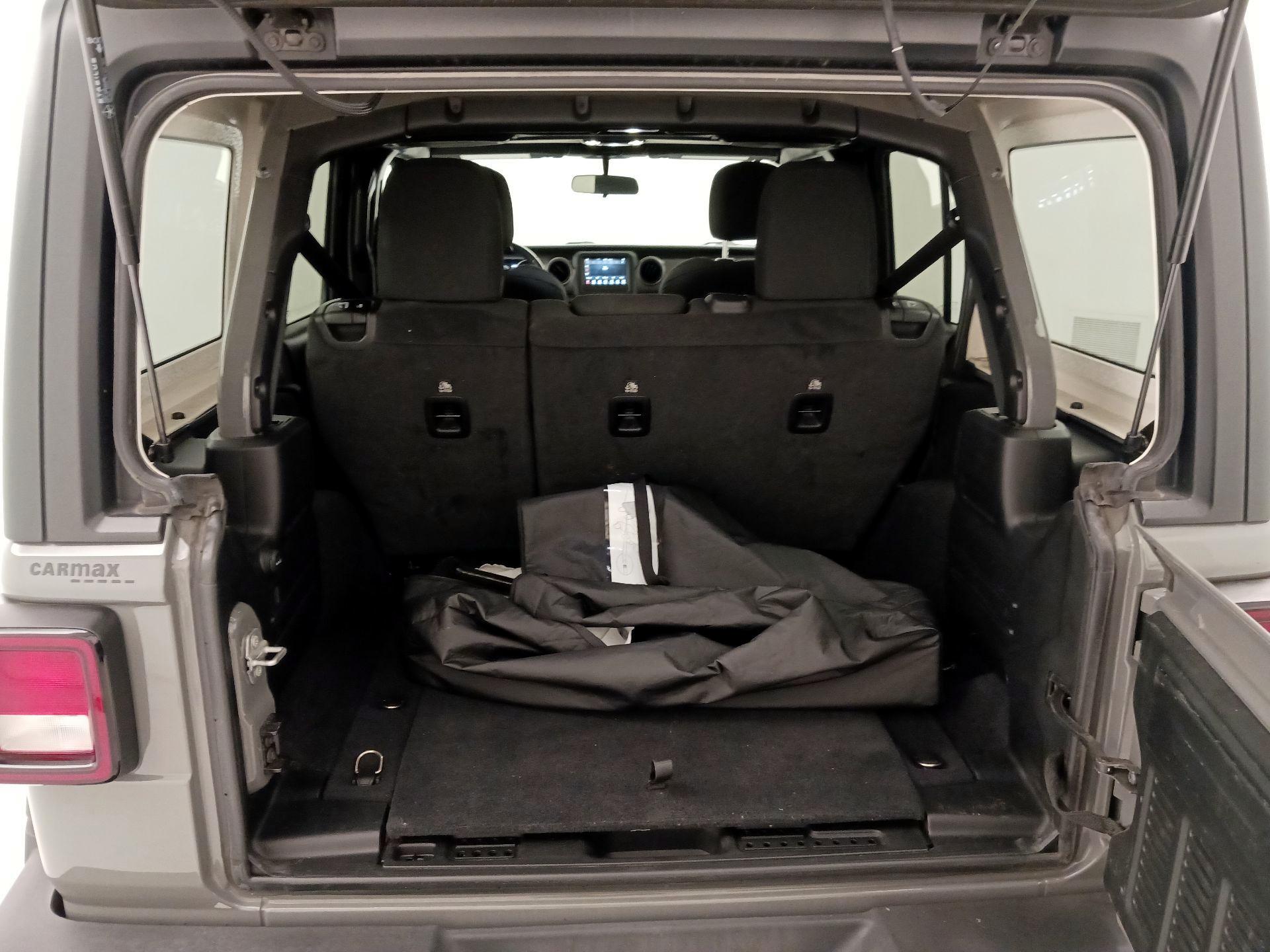 Thumbnail: 2021 Jeep Wrangler - 20