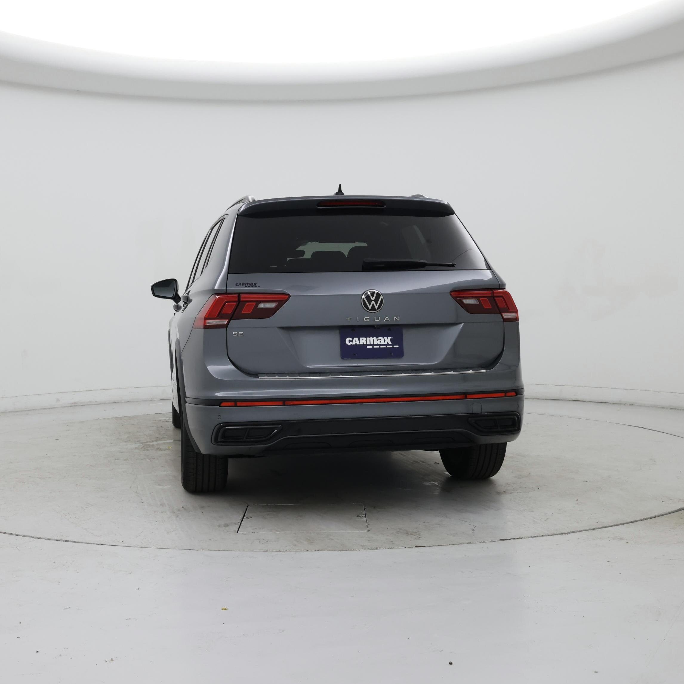 Thumbnail: 2022 Volkswagen Tiguan - 6