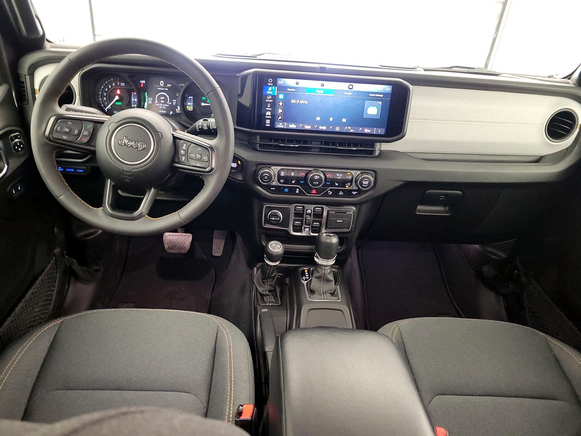 Thumbnail: 2024 Jeep Wrangler - 9