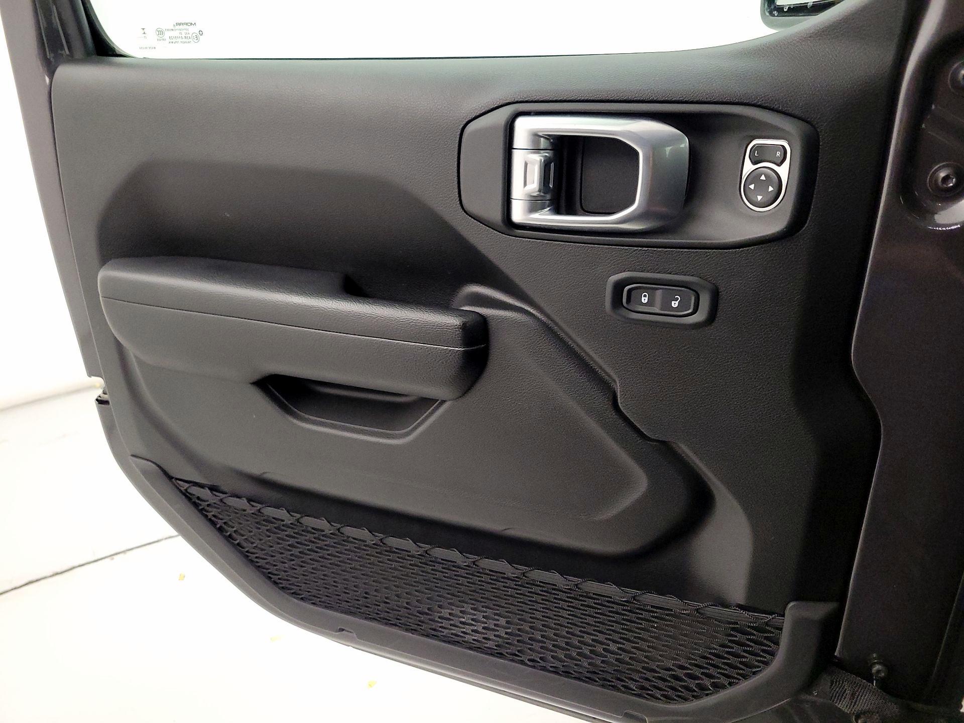 Thumbnail: 2024 Jeep Wrangler - 12