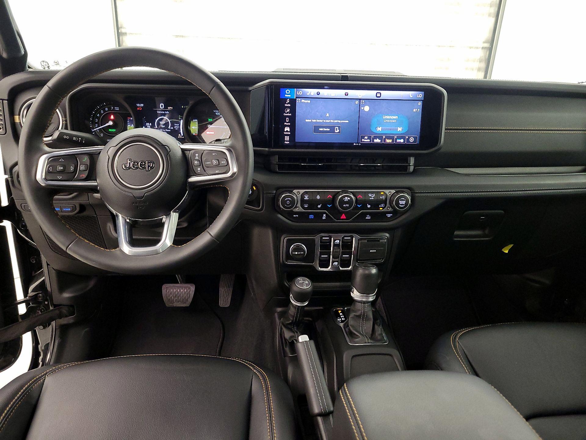 Thumbnail: 2024 Jeep Wrangler - 9